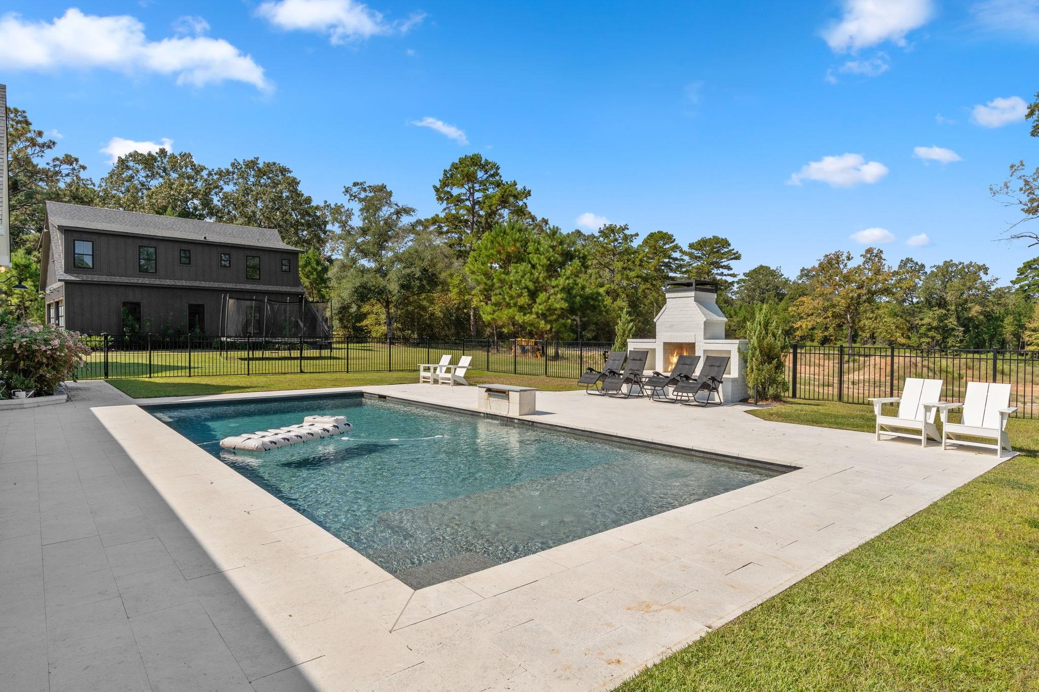 8014 Susan Bradford Lane