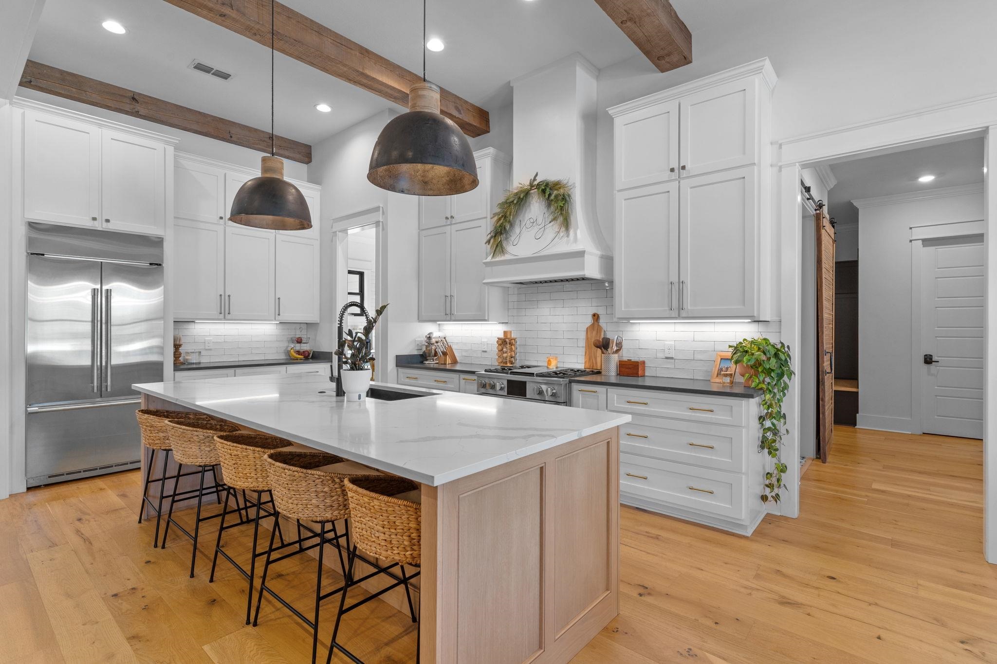 8014 Susan Bradford Lane