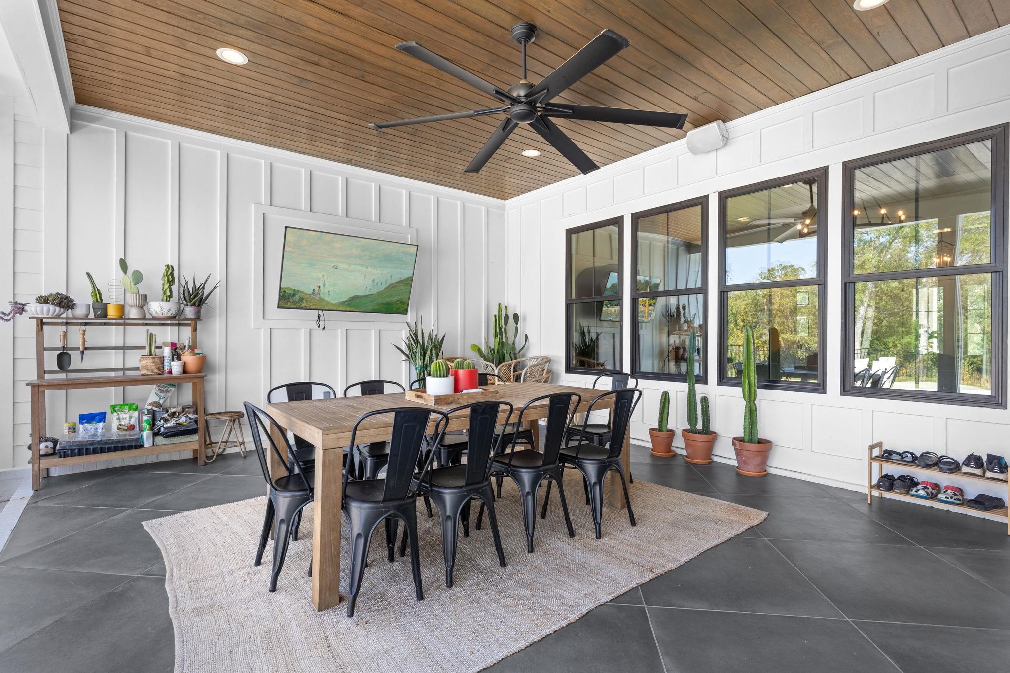 8014 Susan Bradford Lane