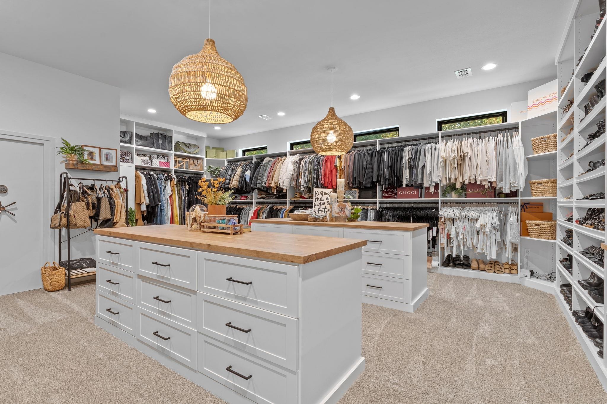 8014 Susan Bradford Lane