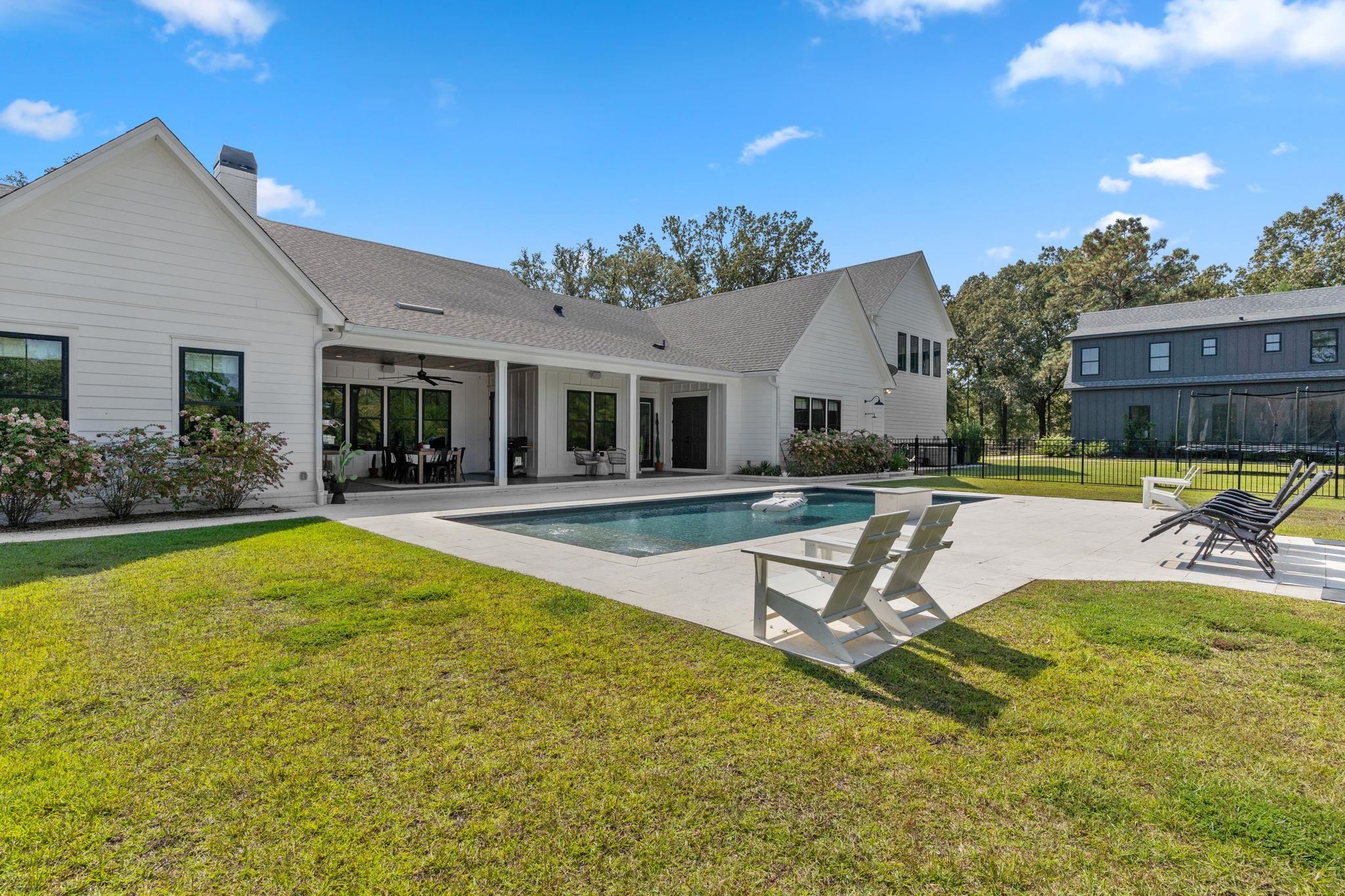 8014 Susan Bradford Lane