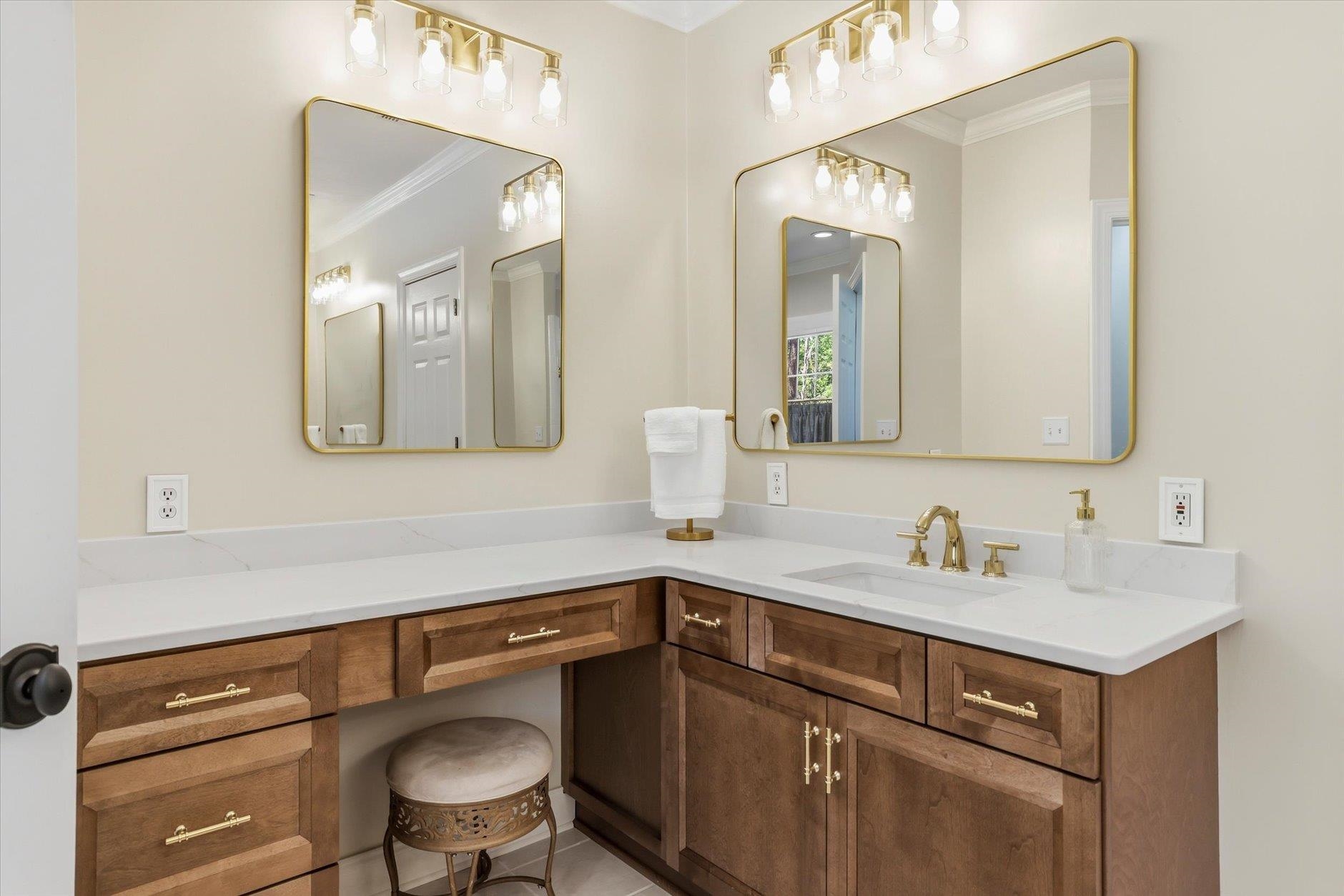 7099 Ox Bow Drive