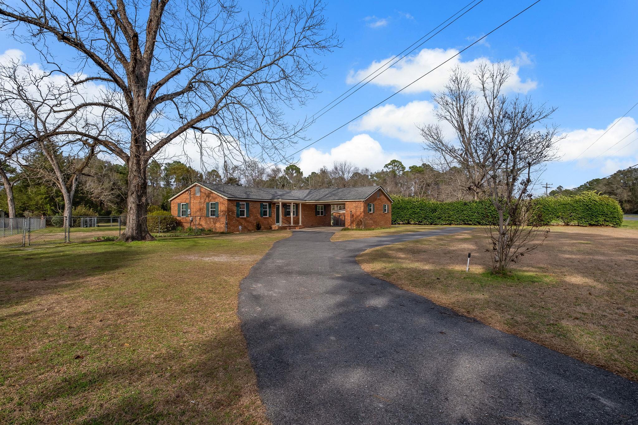 9949 Florida Georgia Highway