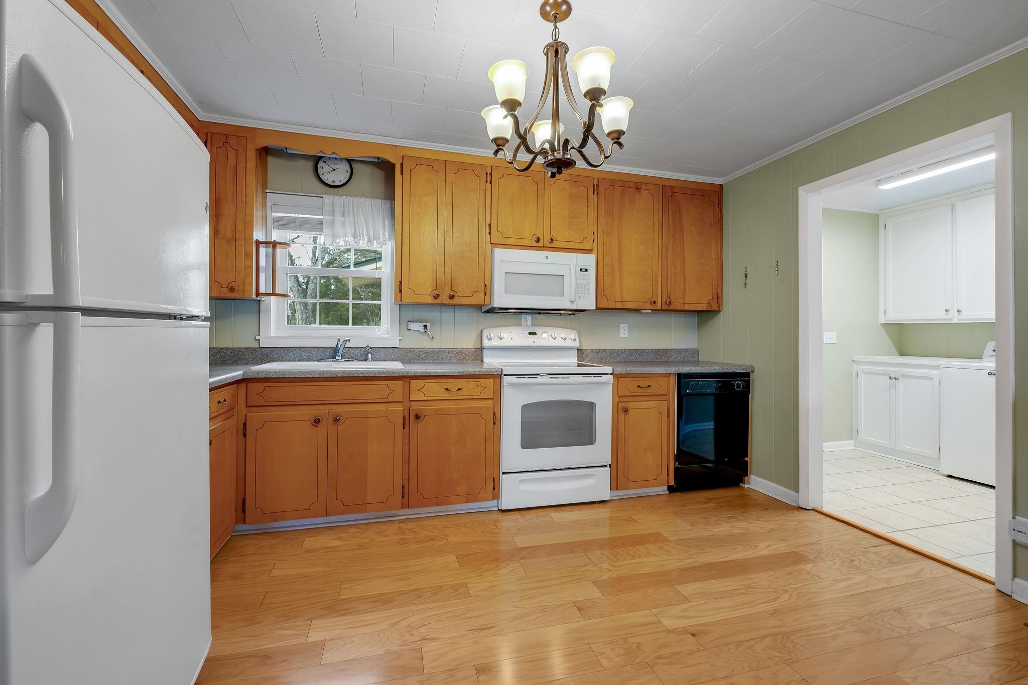 9949 Florida Georgia Highway