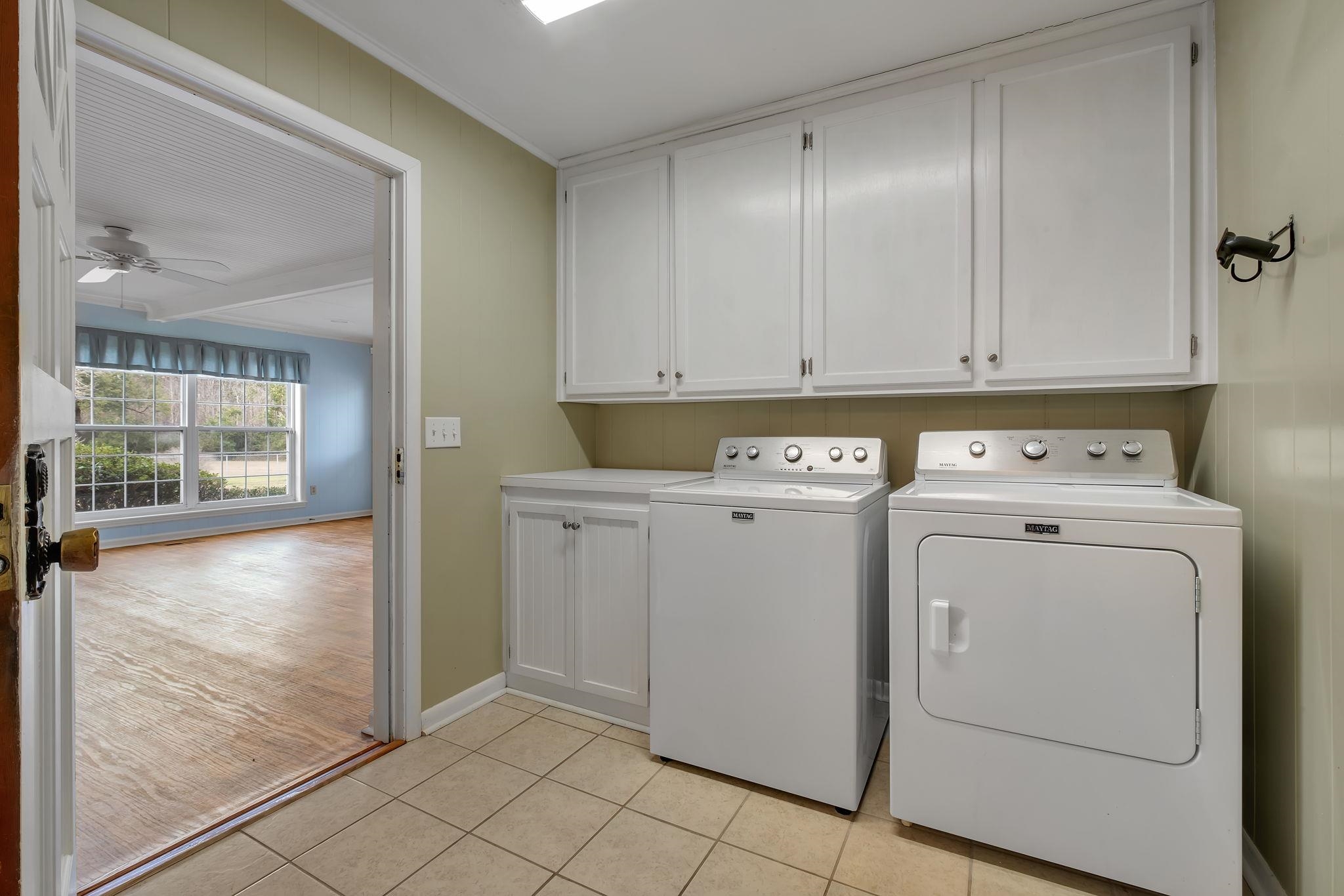 9949 Florida Georgia Highway