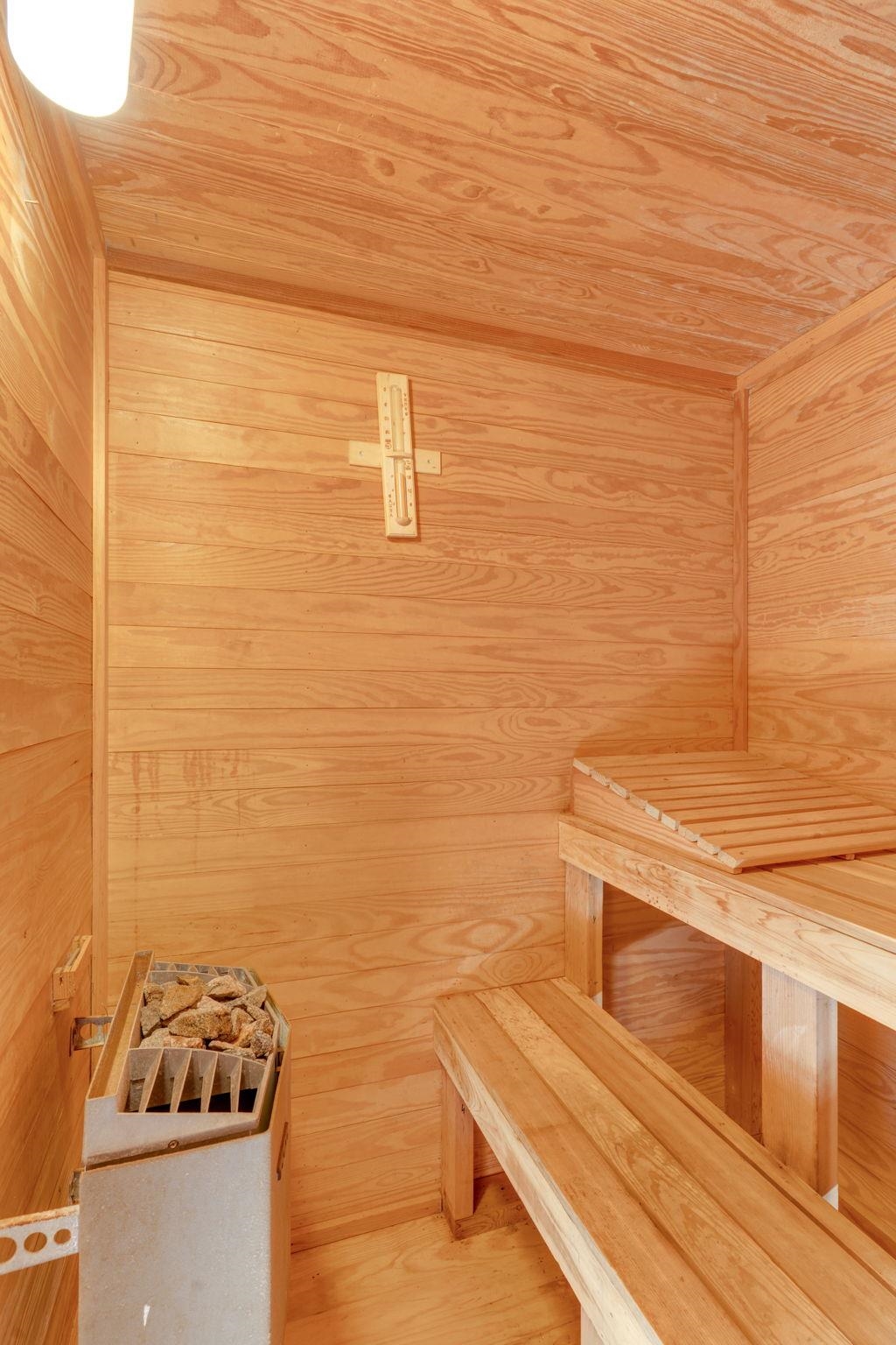 2012 Windsor Oaks Court