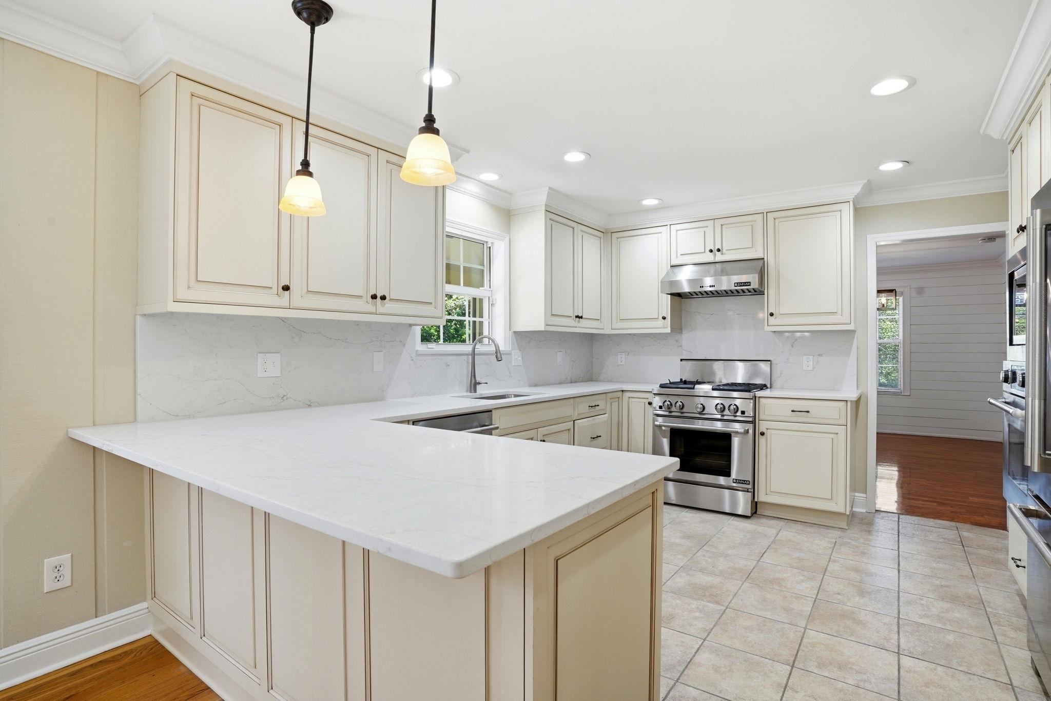 3505 Cedar Lane Drive