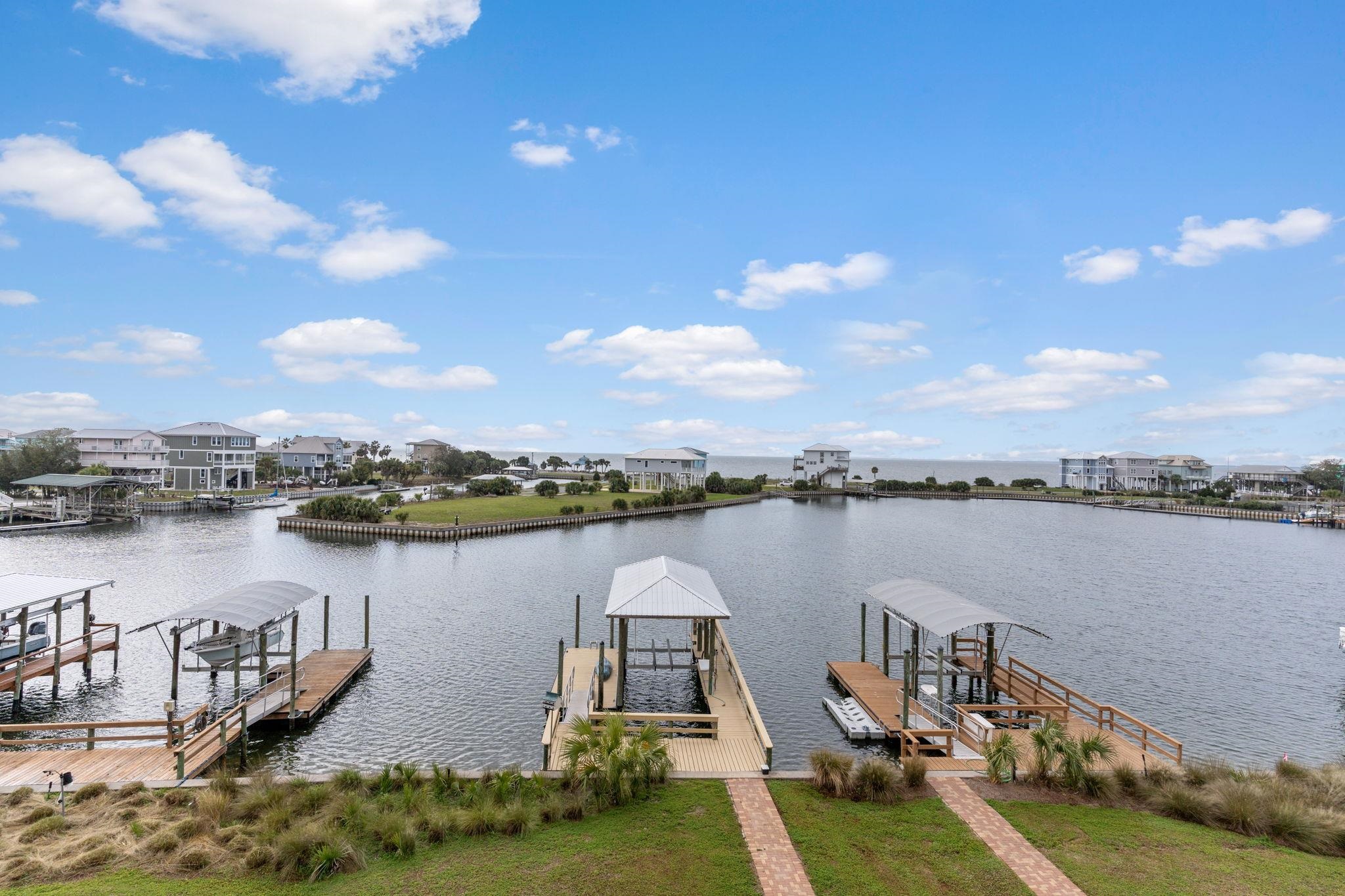 51 Walker Creek Drive