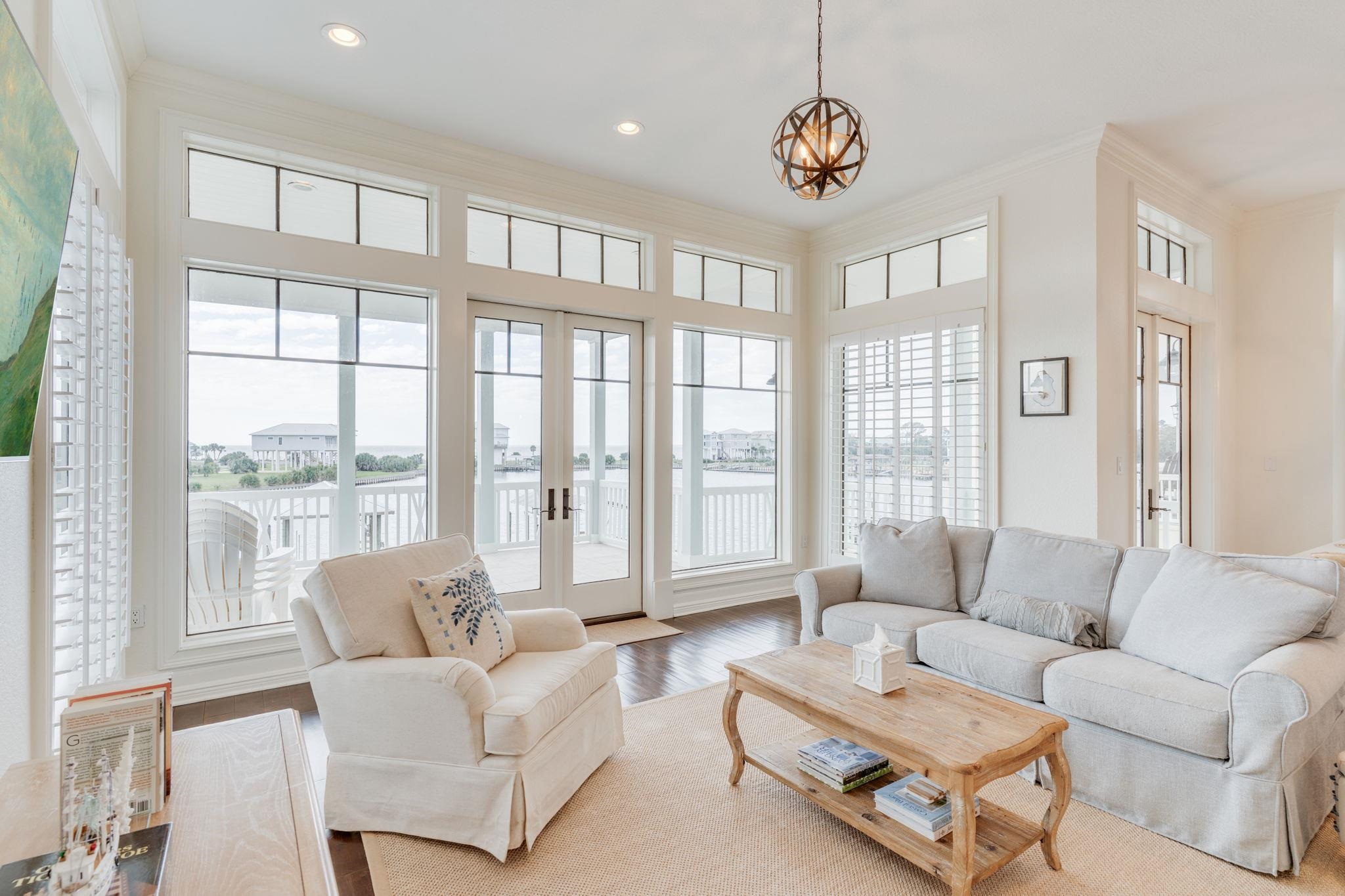 51 Walker Creek Drive