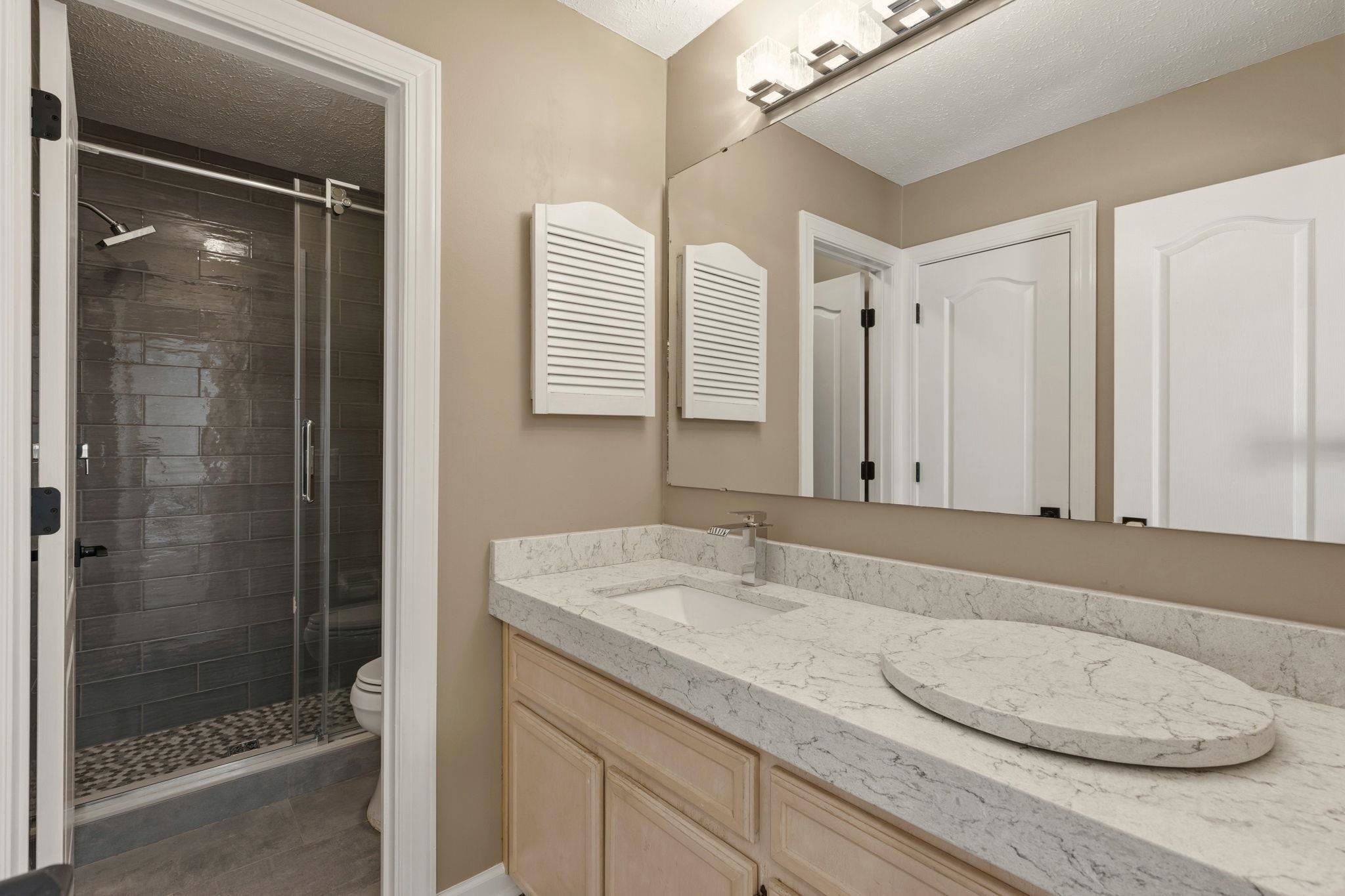 3260 N Shannon Lakes Drive