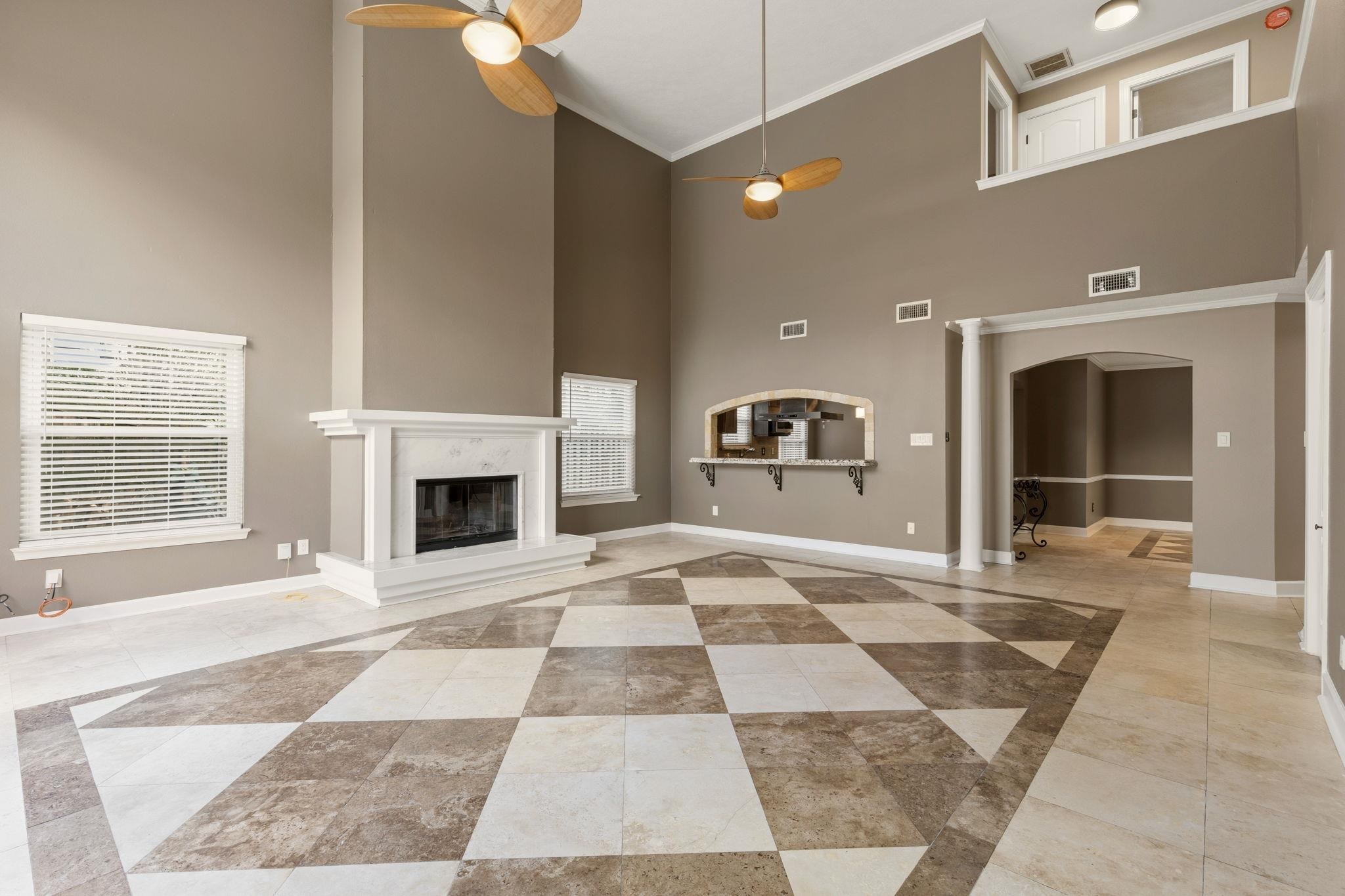 3260 N Shannon Lakes Drive