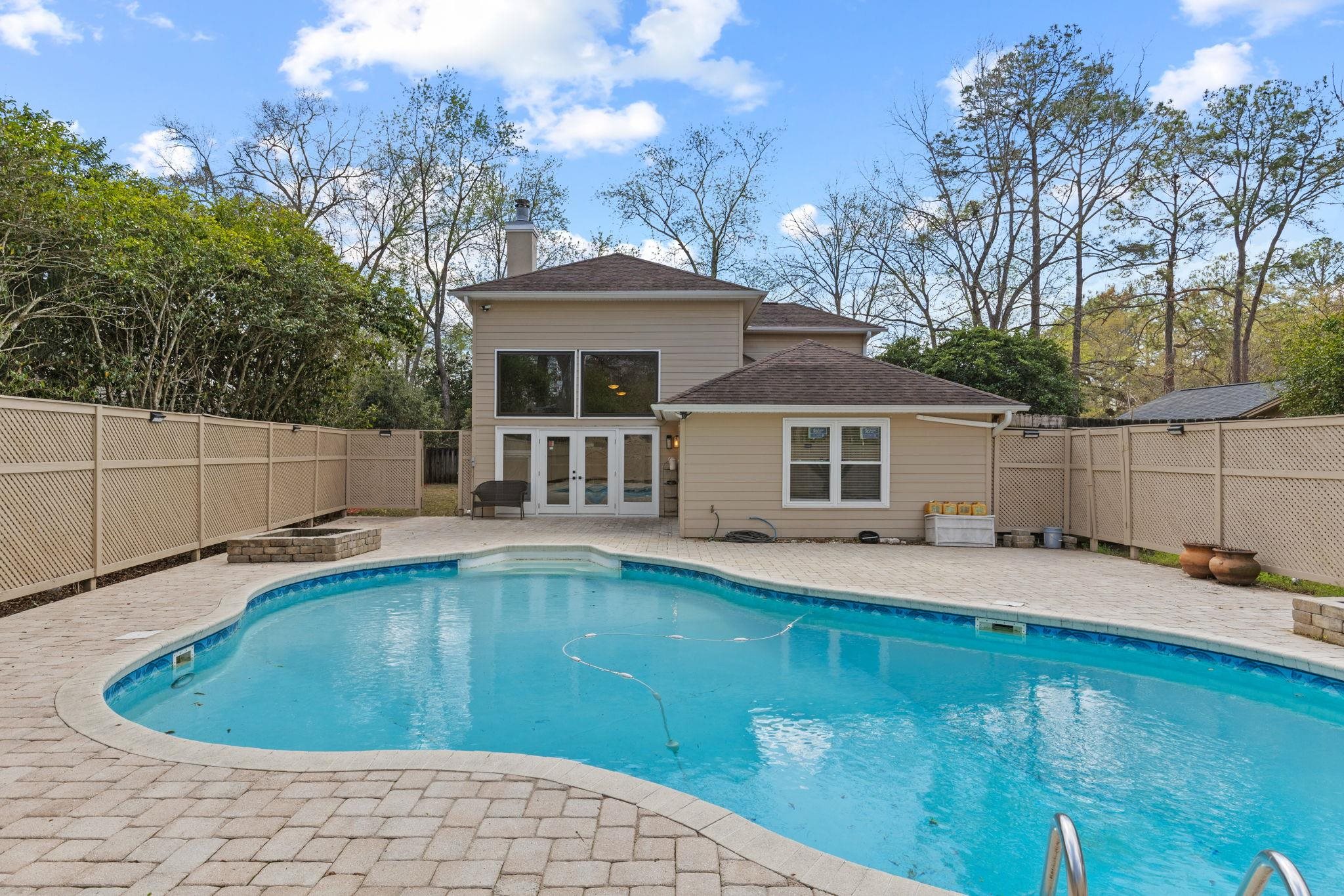 3260 N Shannon Lakes Drive