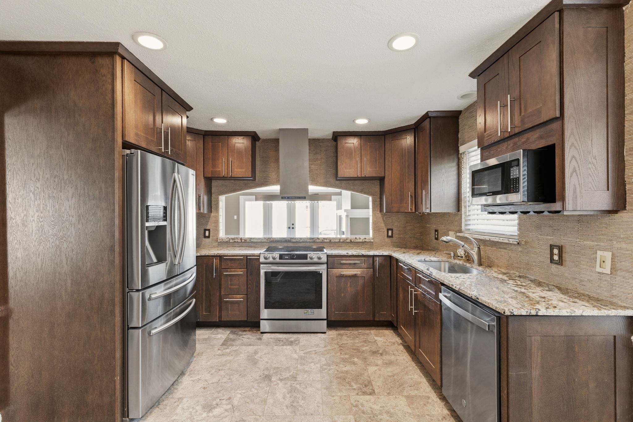 3260 N Shannon Lakes Drive