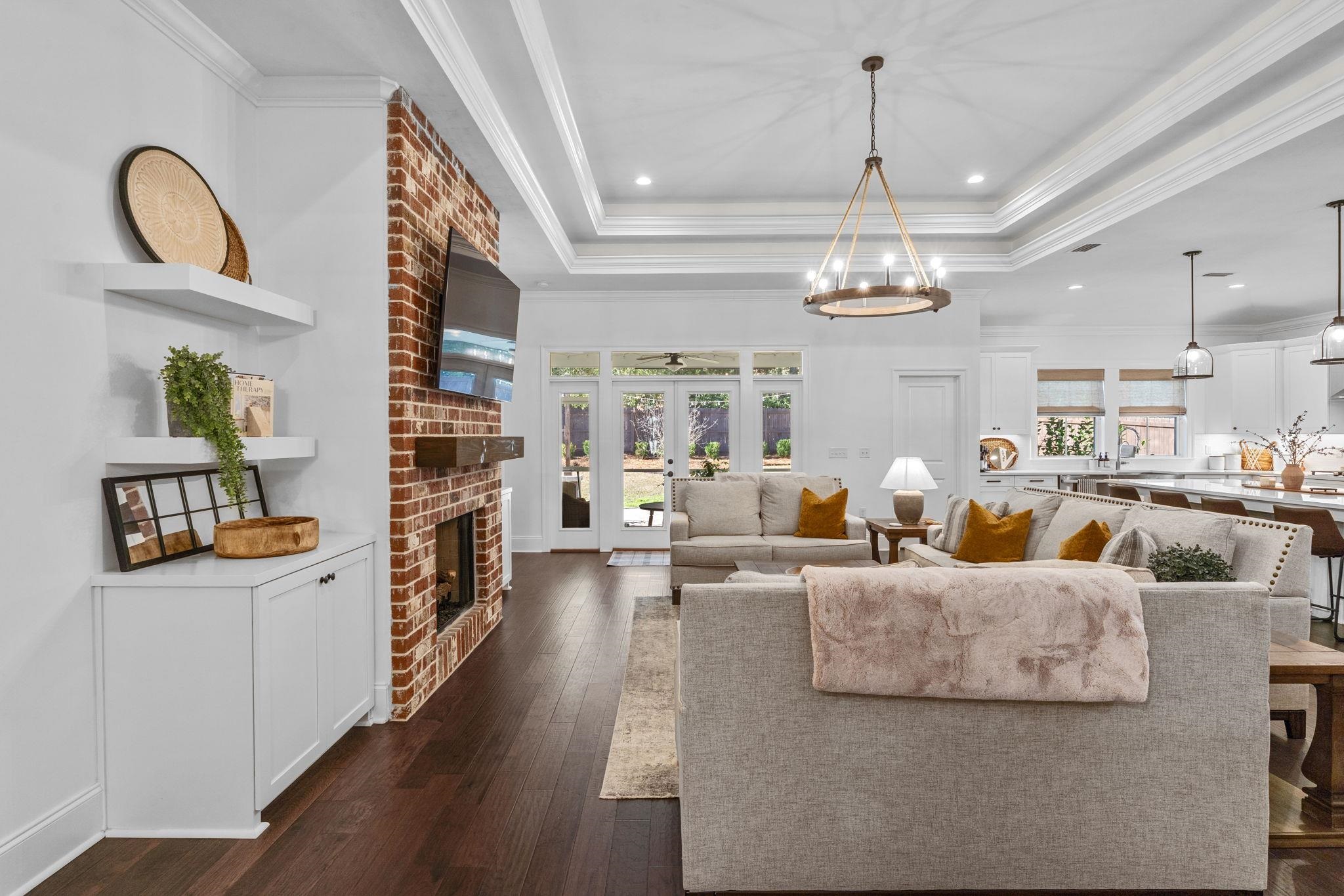 5761 Village Ridge Lane