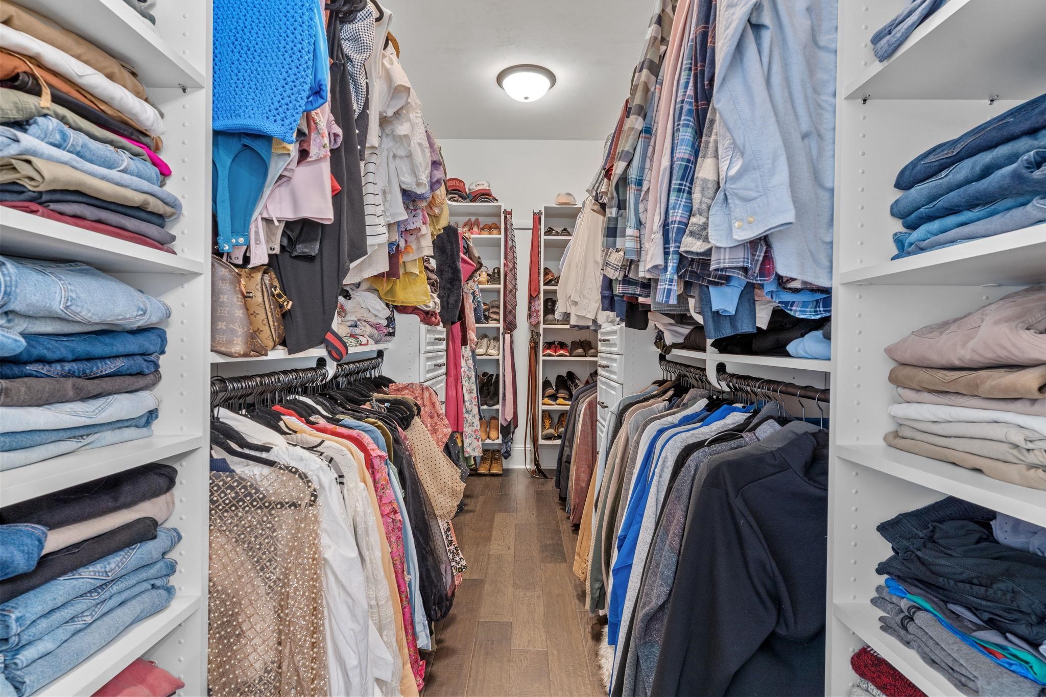 5761 Village Ridge Lane