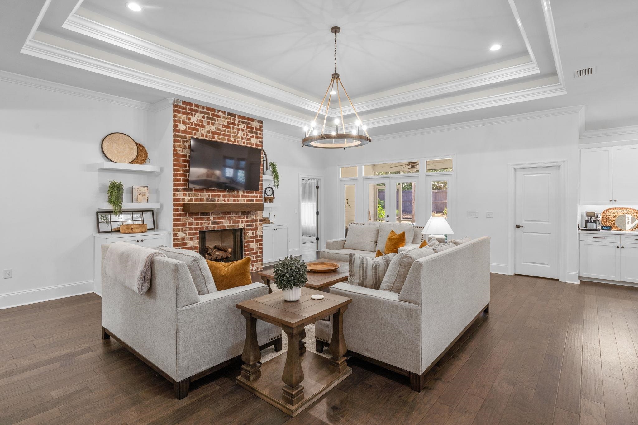 5761 Village Ridge Lane