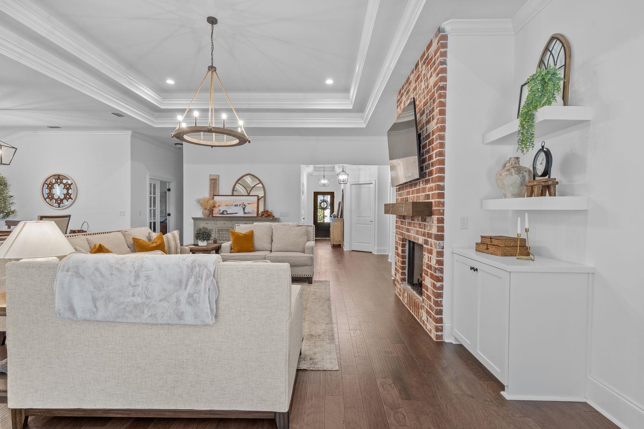 5761 Village Ridge Lane