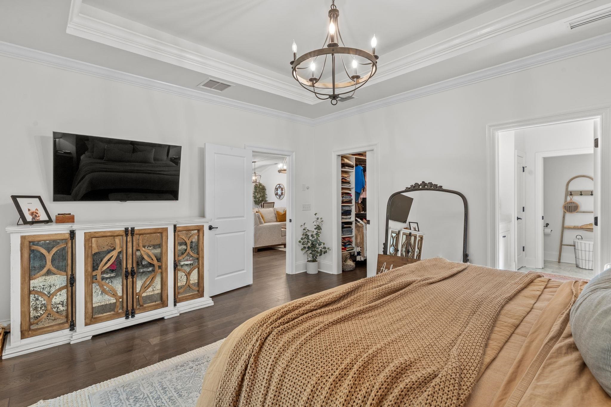 5761 Village Ridge Lane