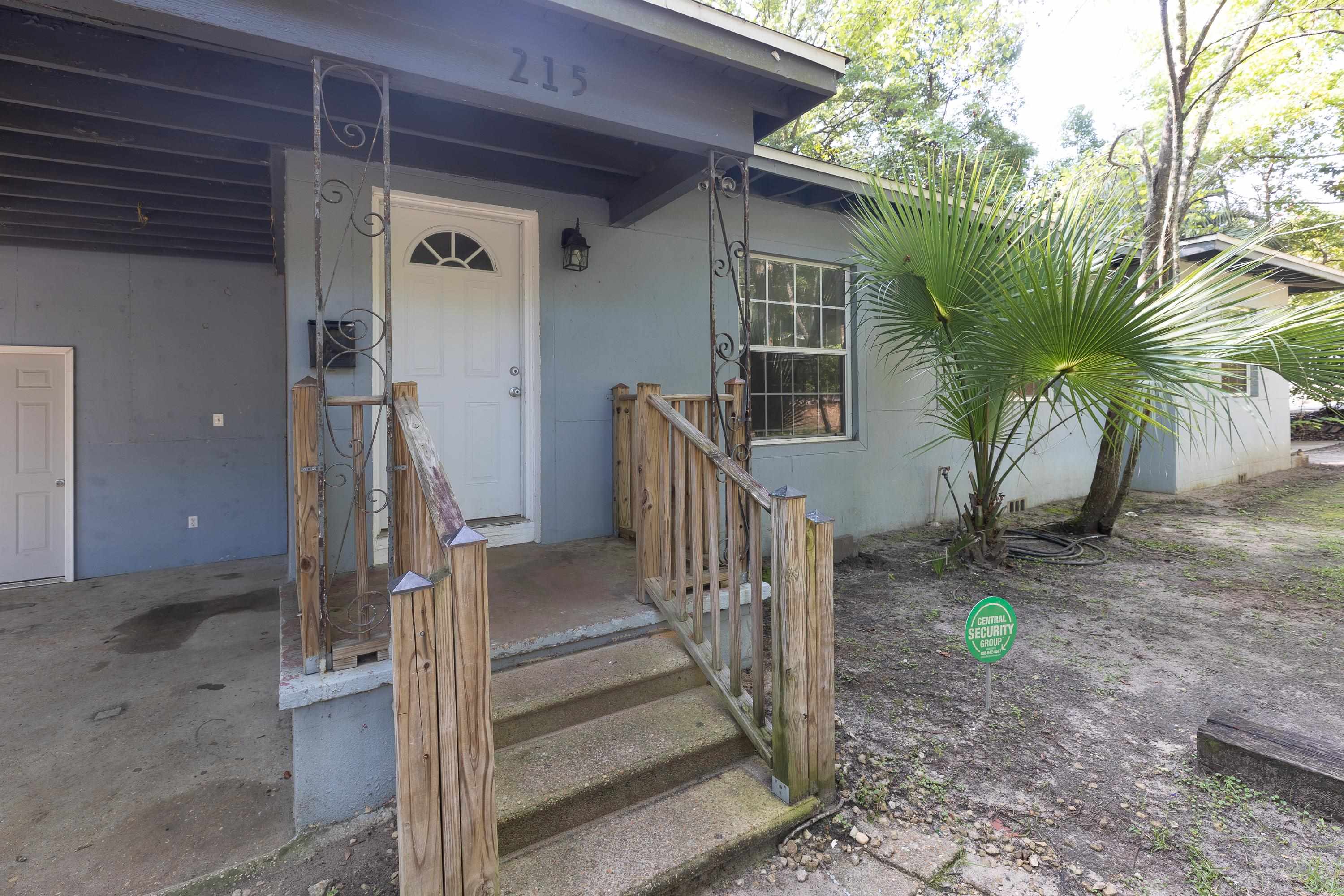 215 EDWARDS Street
