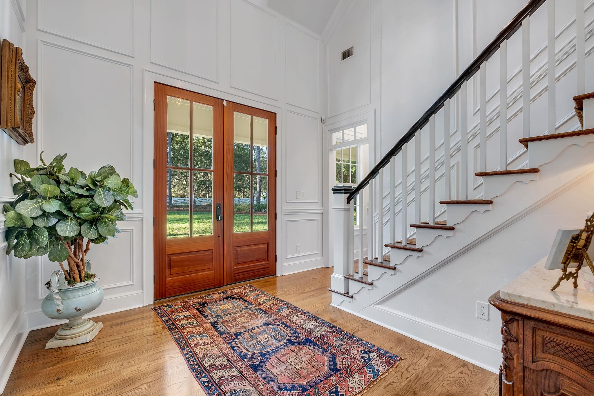 214 Rosehill Lane