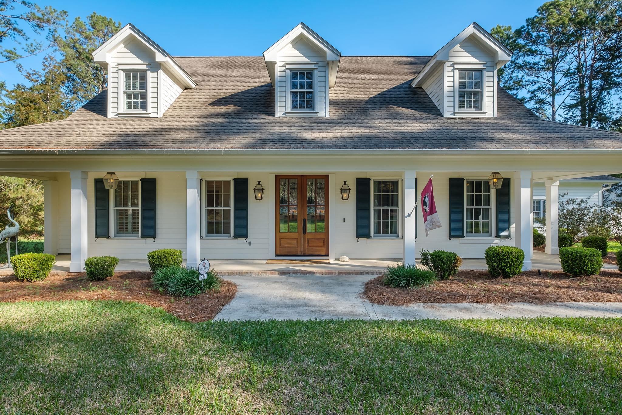 214 Rosehill Lane