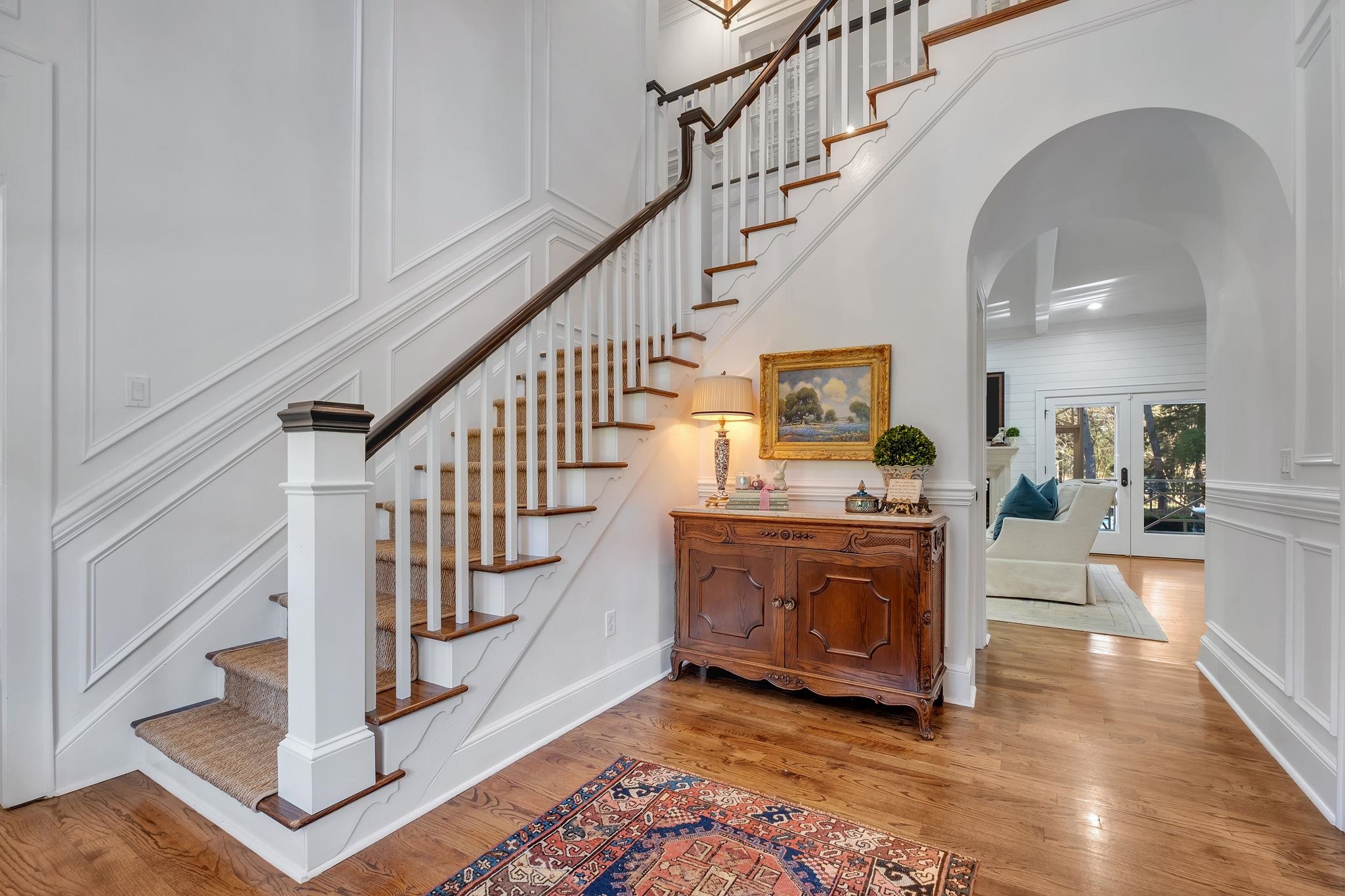 214 Rosehill Lane
