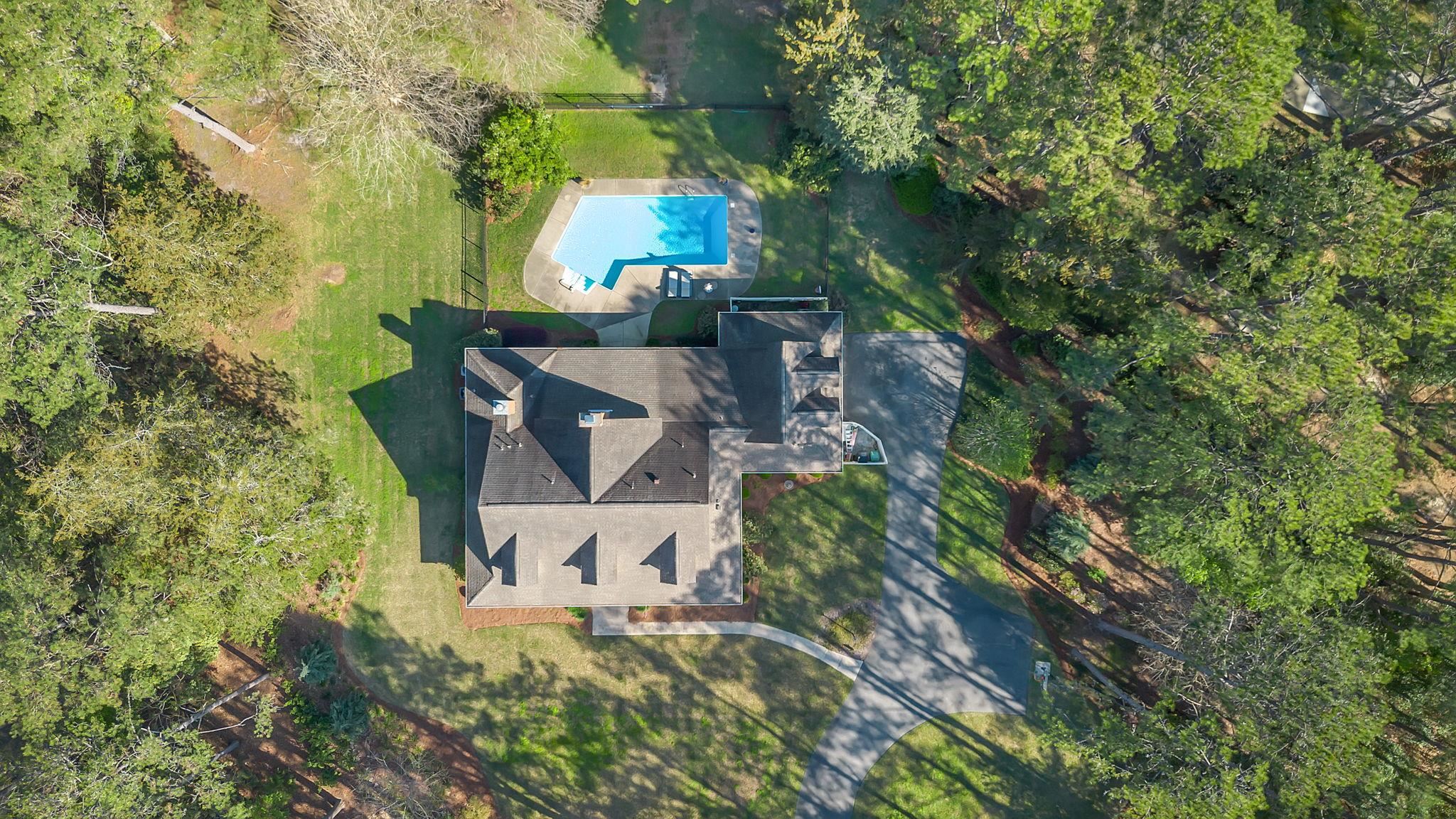 214 Rosehill Lane