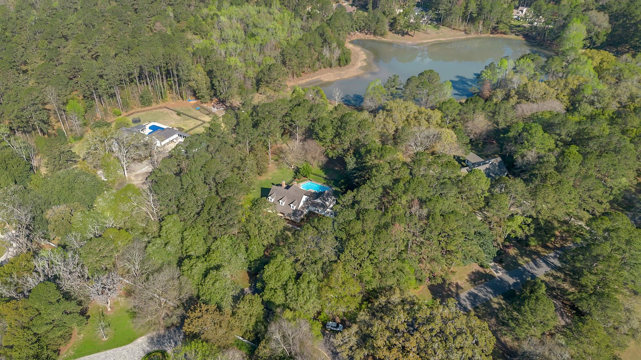 214 Rosehill Lane