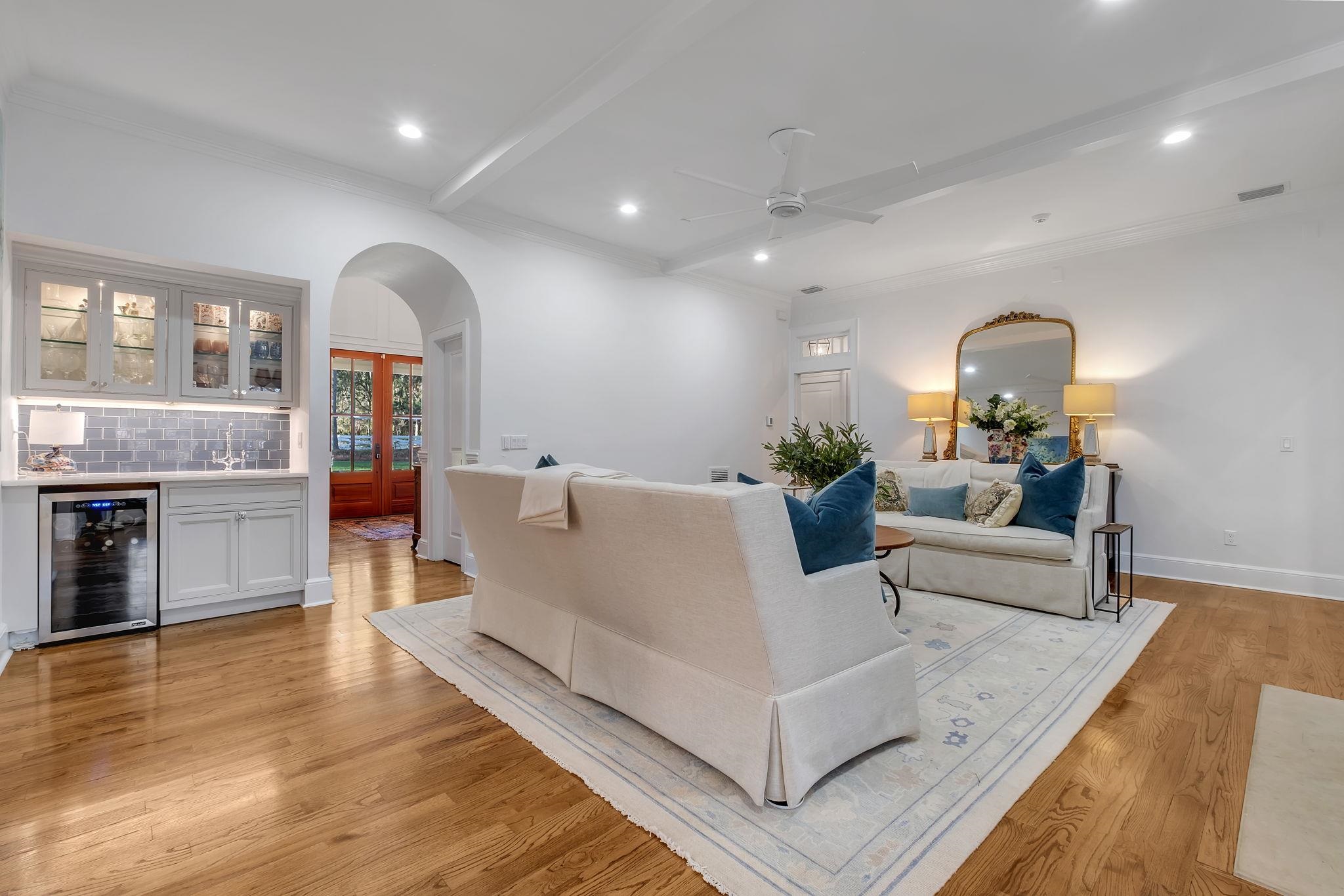 214 Rosehill Lane