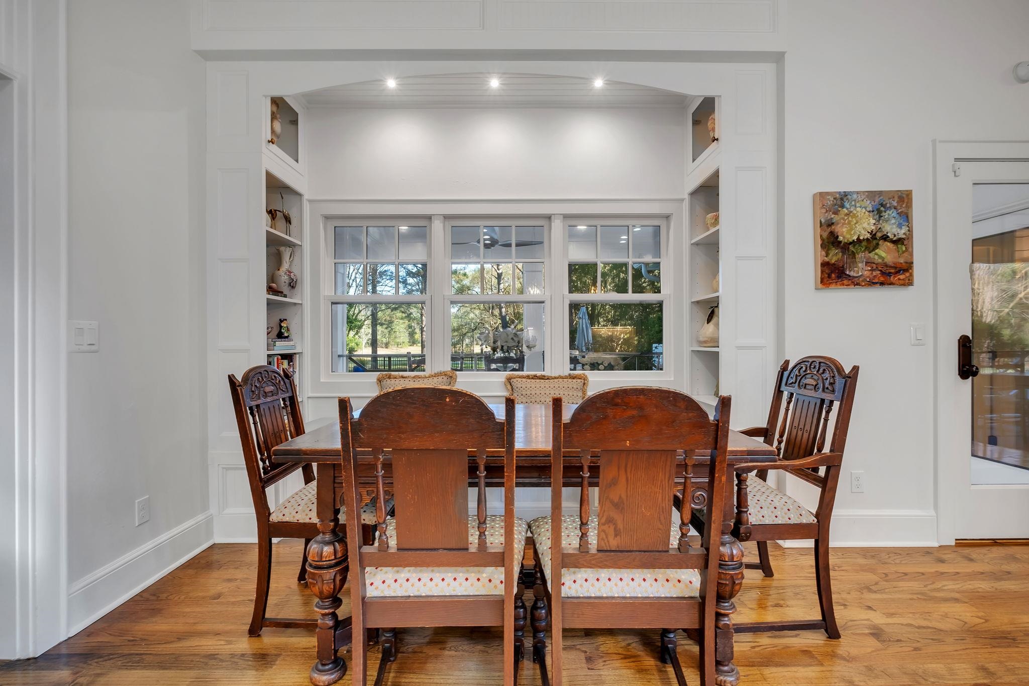 214 Rosehill Lane