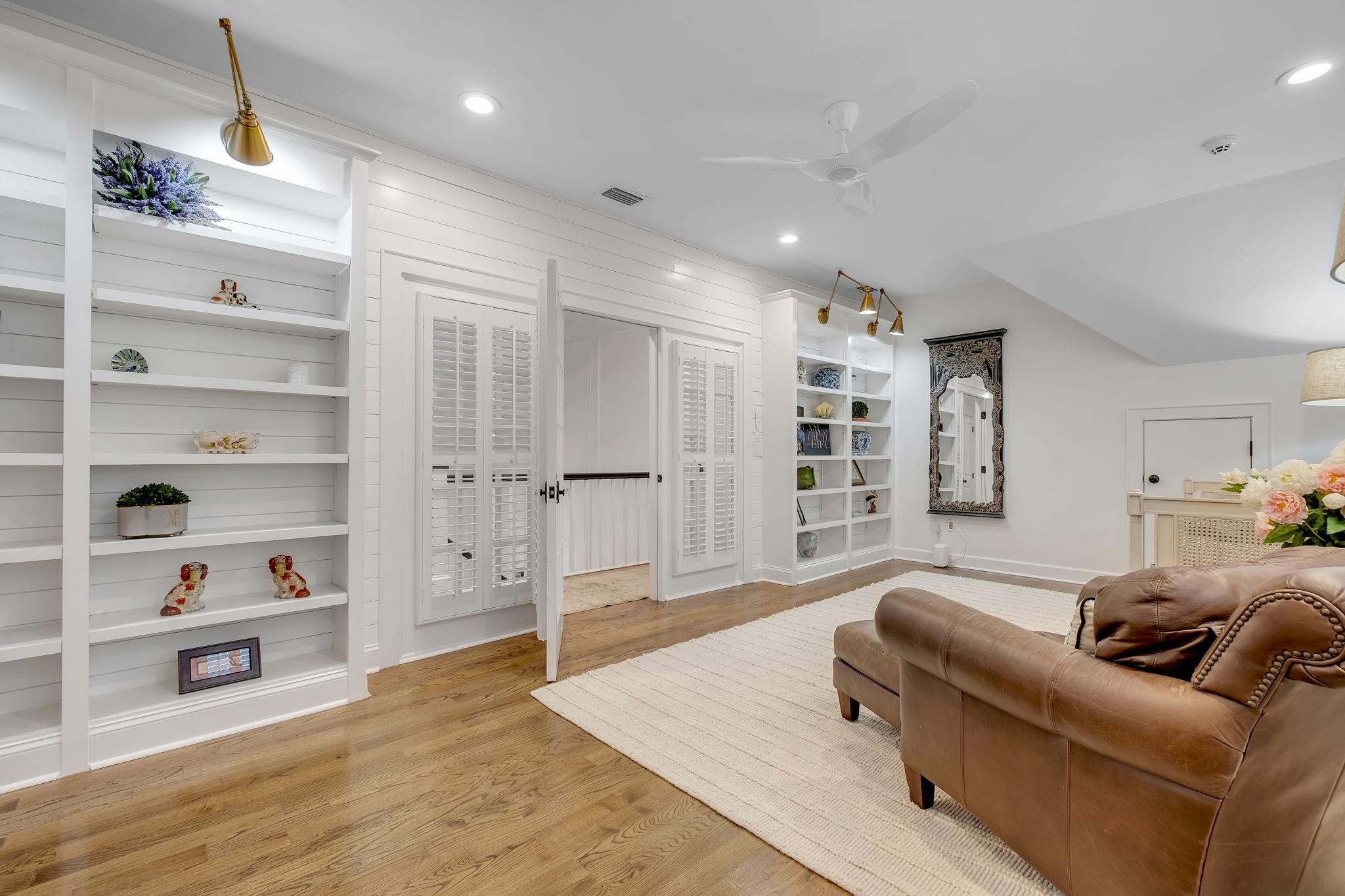 214 Rosehill Lane