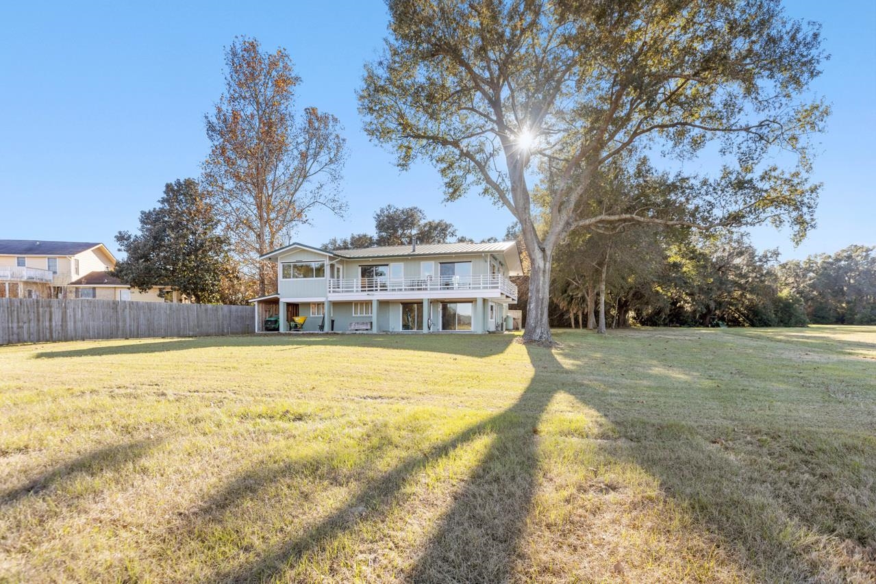 4231 Lakemor Drive