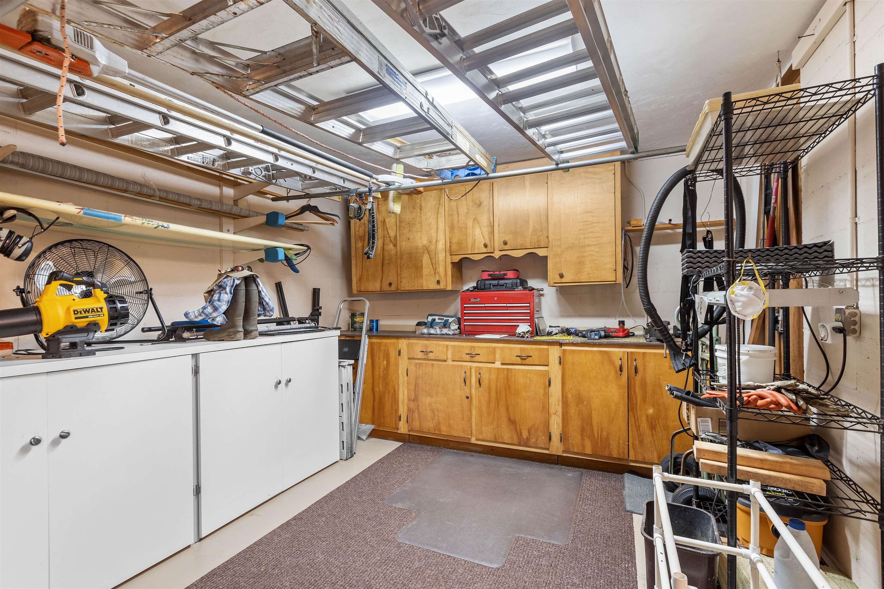 4231 Lakemor Drive
