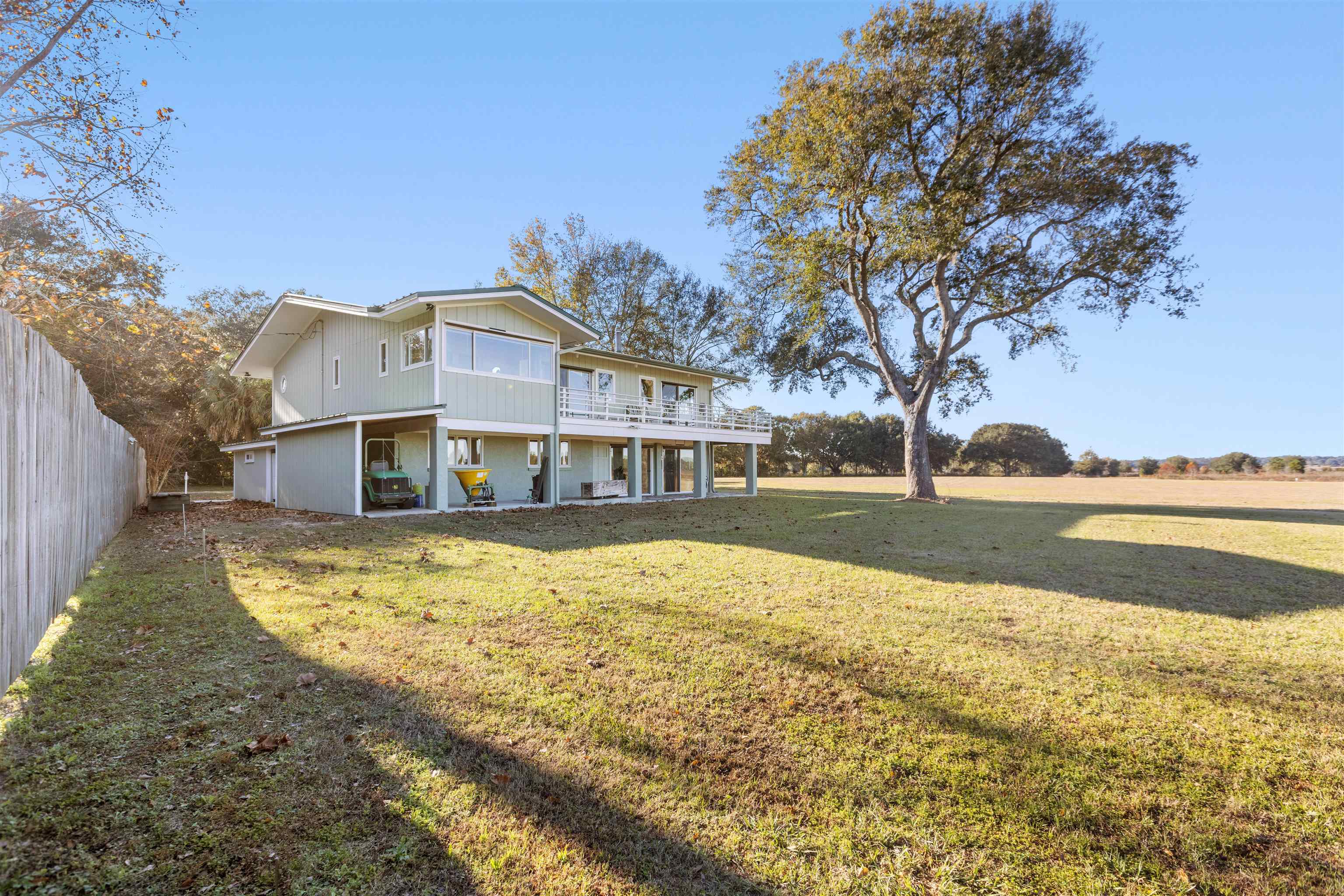 4231 Lakemor Drive