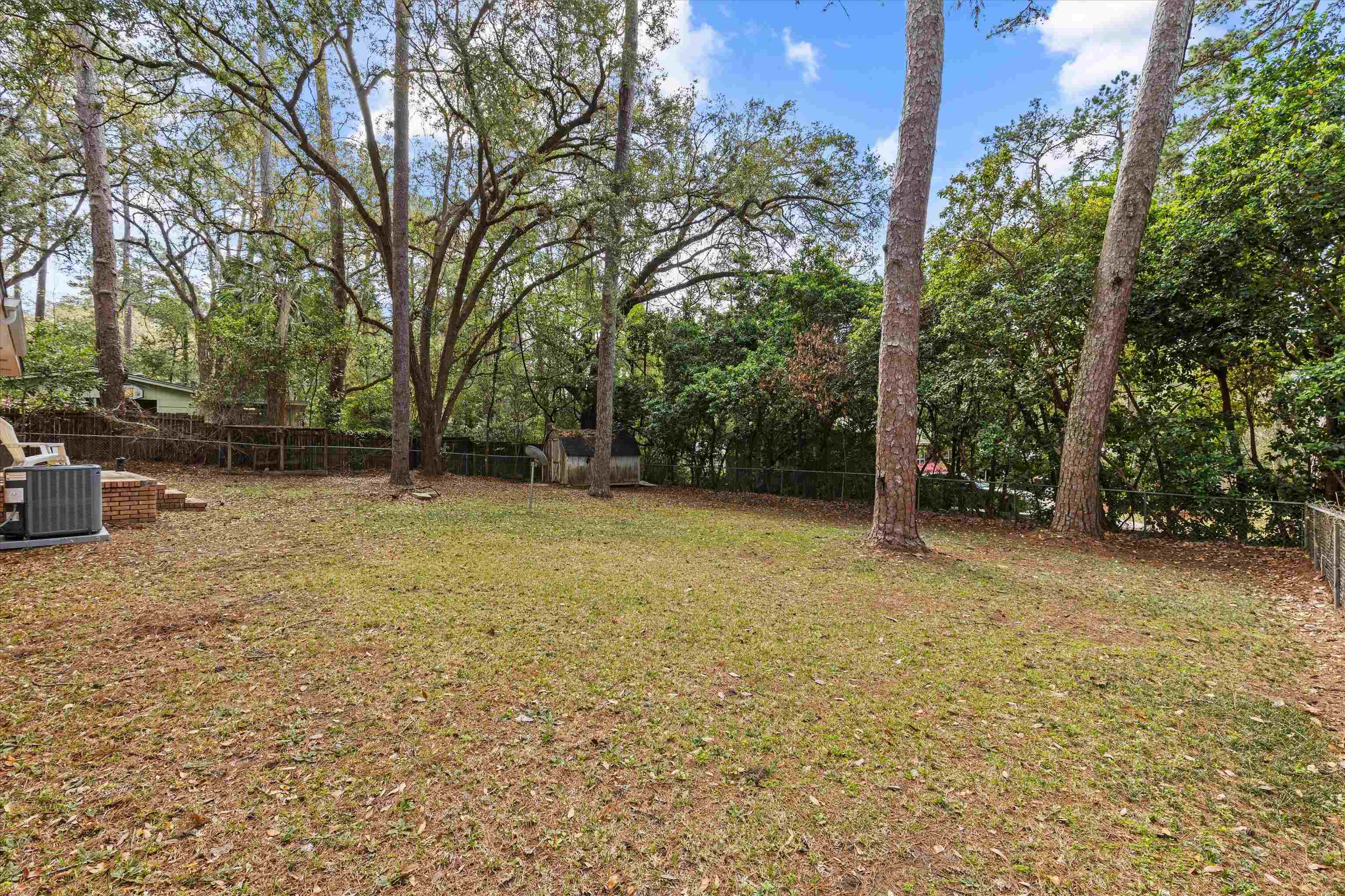 1609 Sunset Lane