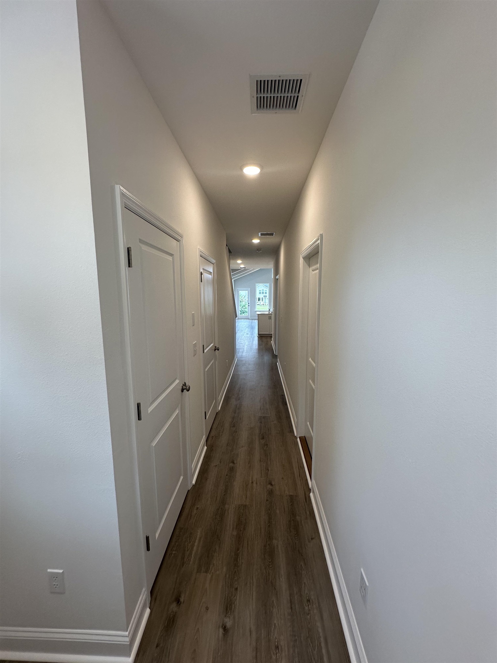 5662 Native Oak Drive