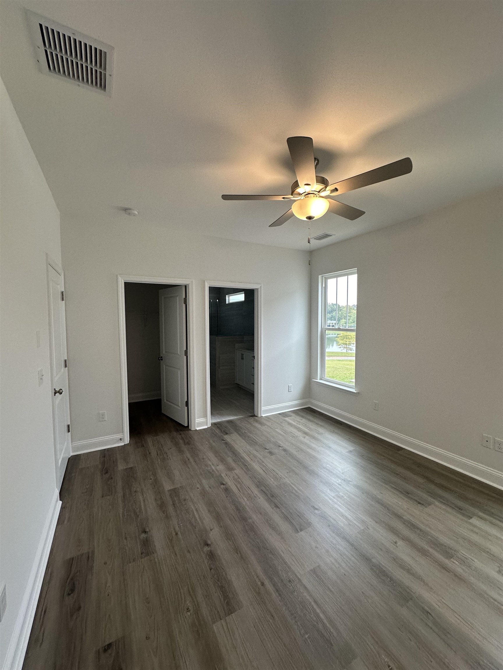 5662 Native Oak Drive