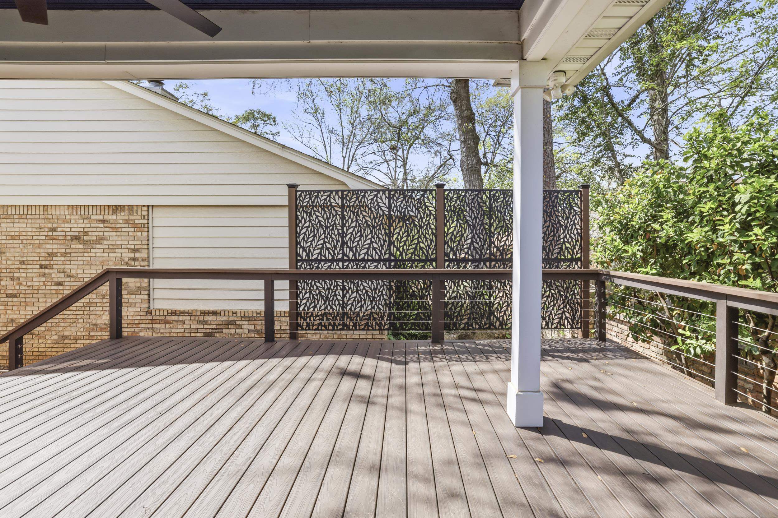 3348 Piping Rock