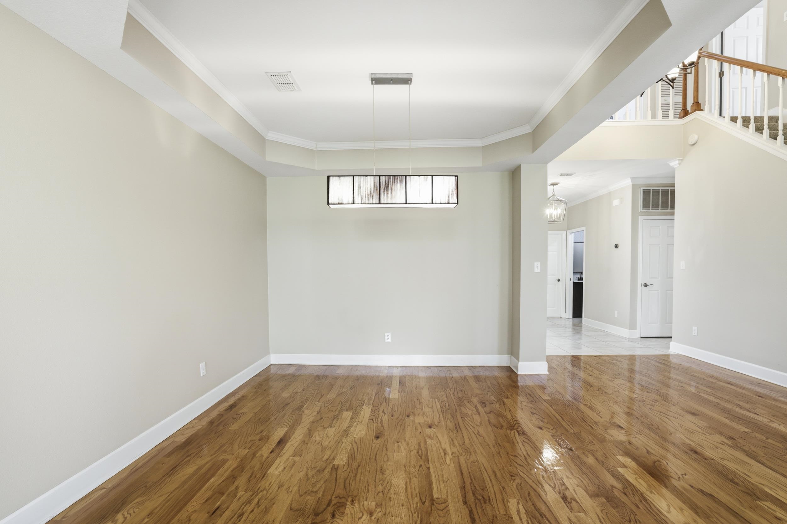 3348 Piping Rock