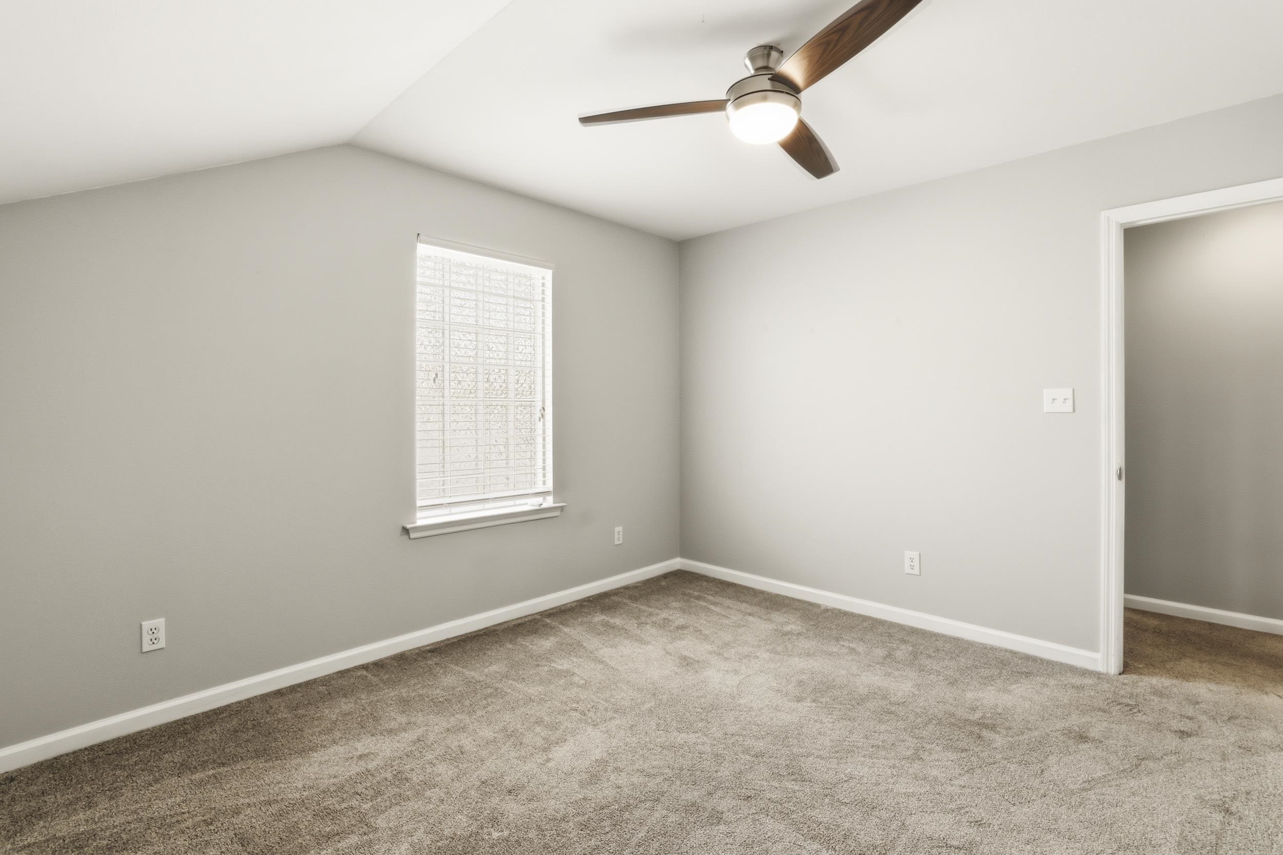 3348 Piping Rock