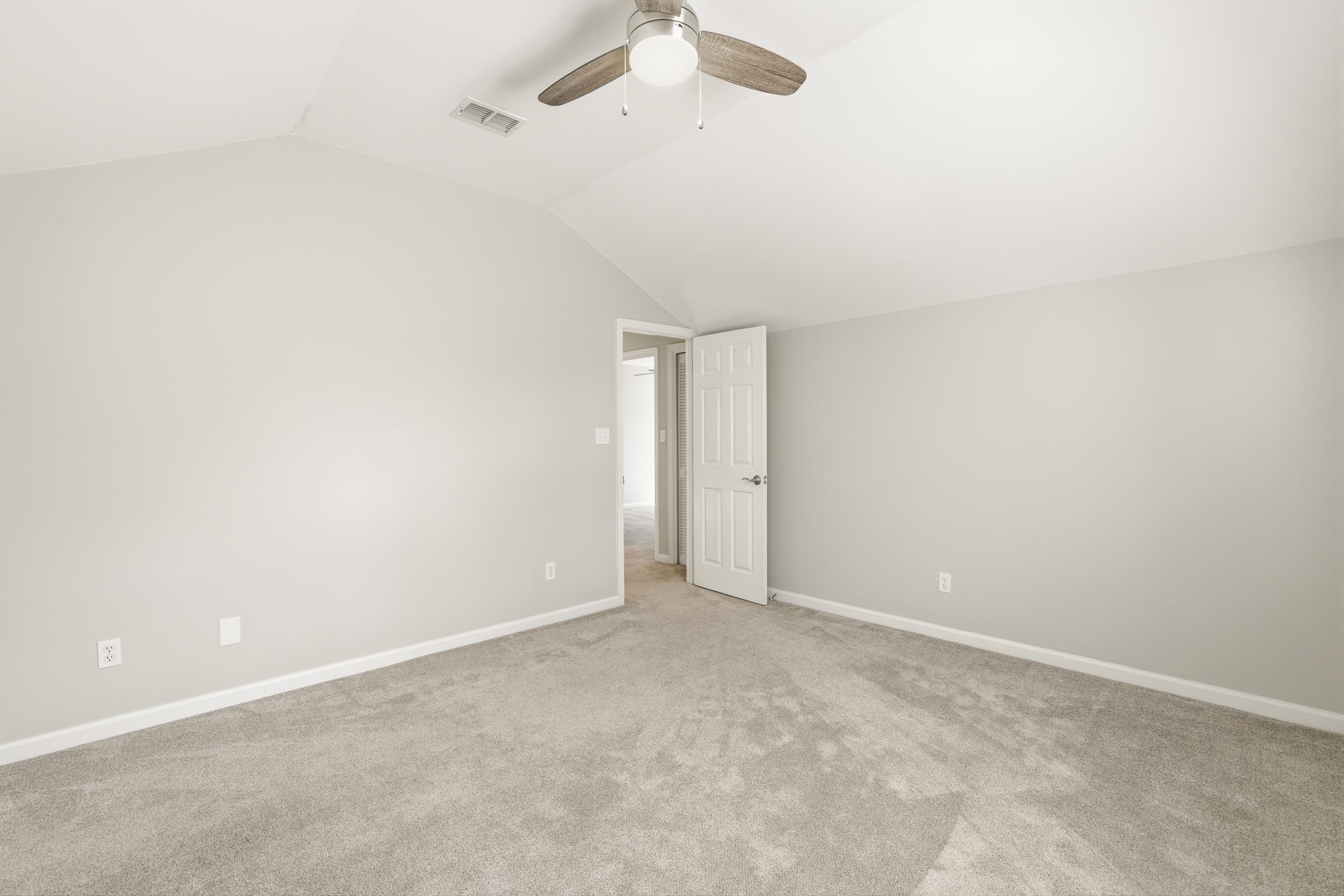 3348 Piping Rock