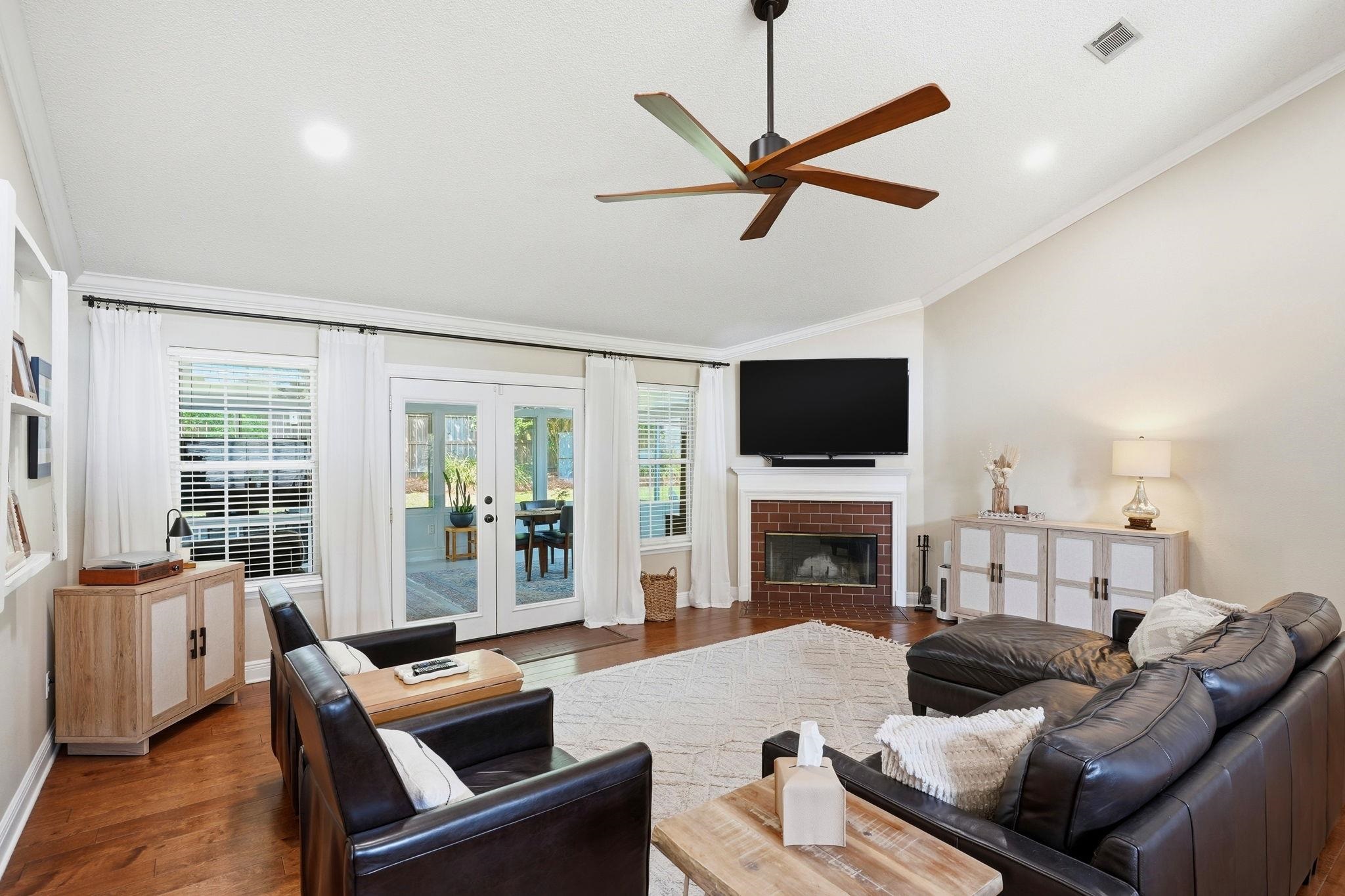 4015 Harpers Ferry Drive