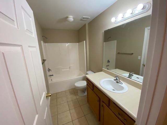 4434 Gearhart Road Unit: 602