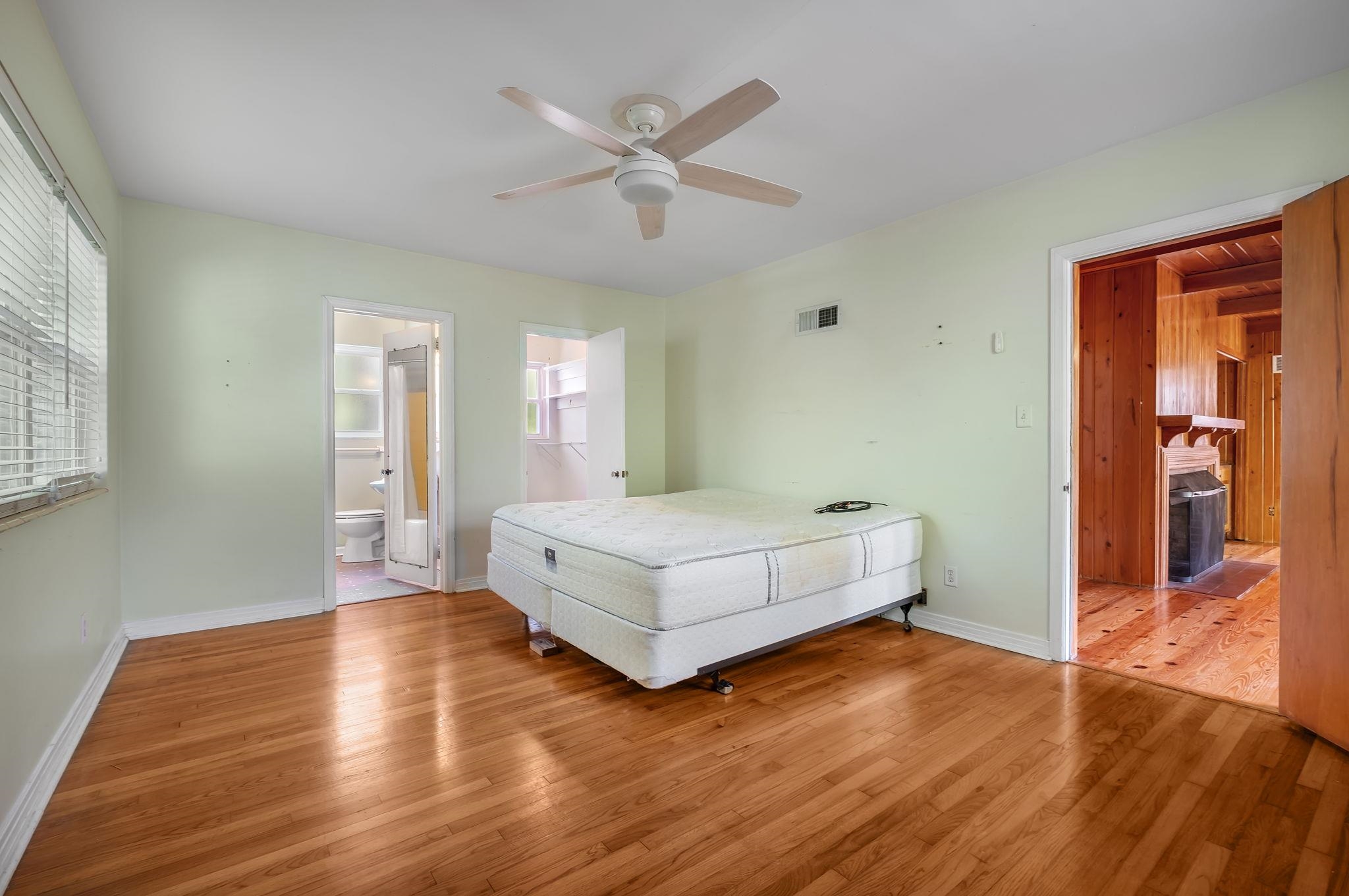 1221 Betton Road
