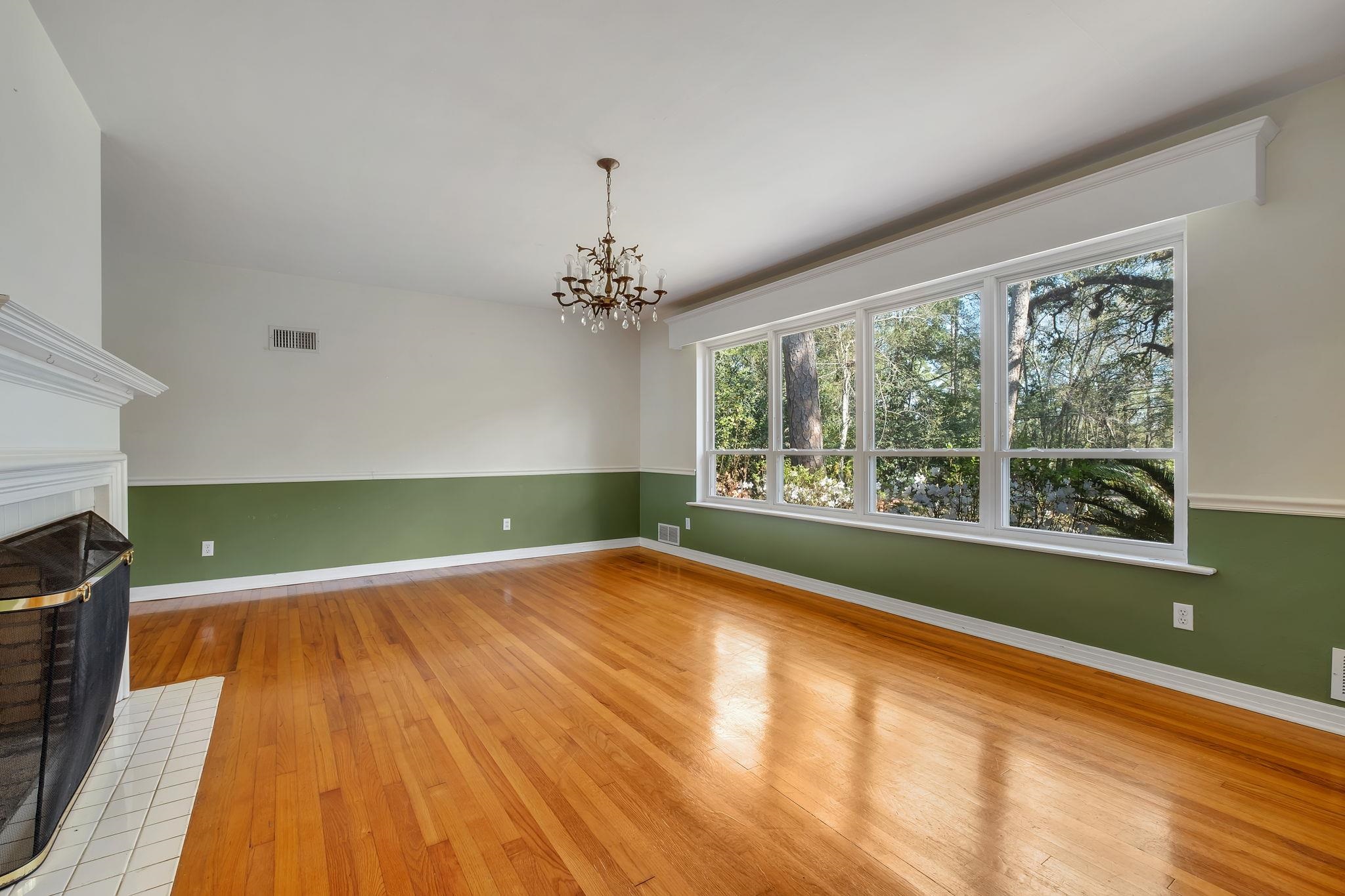 1221 Betton Road