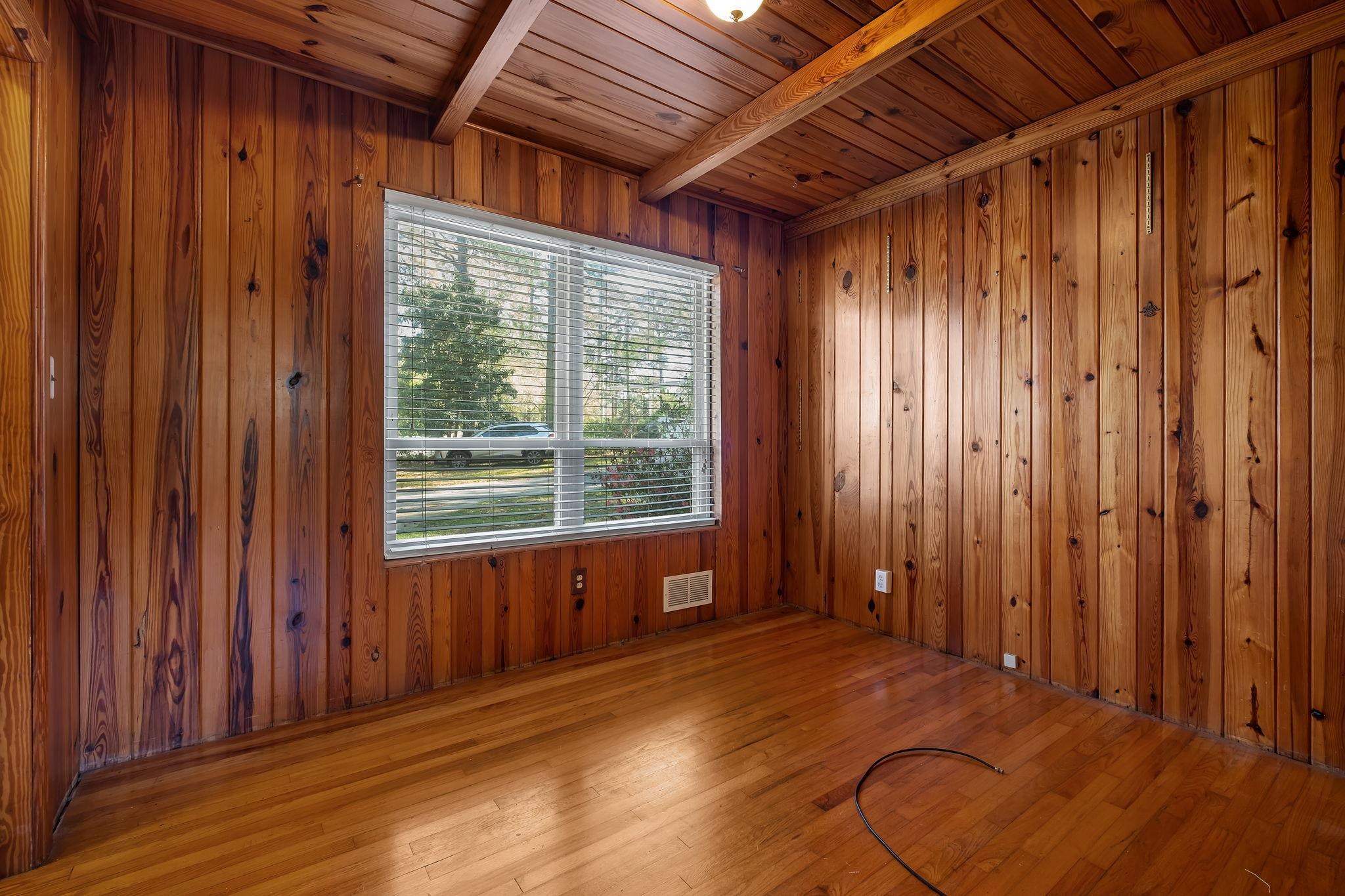 1221 Betton Road