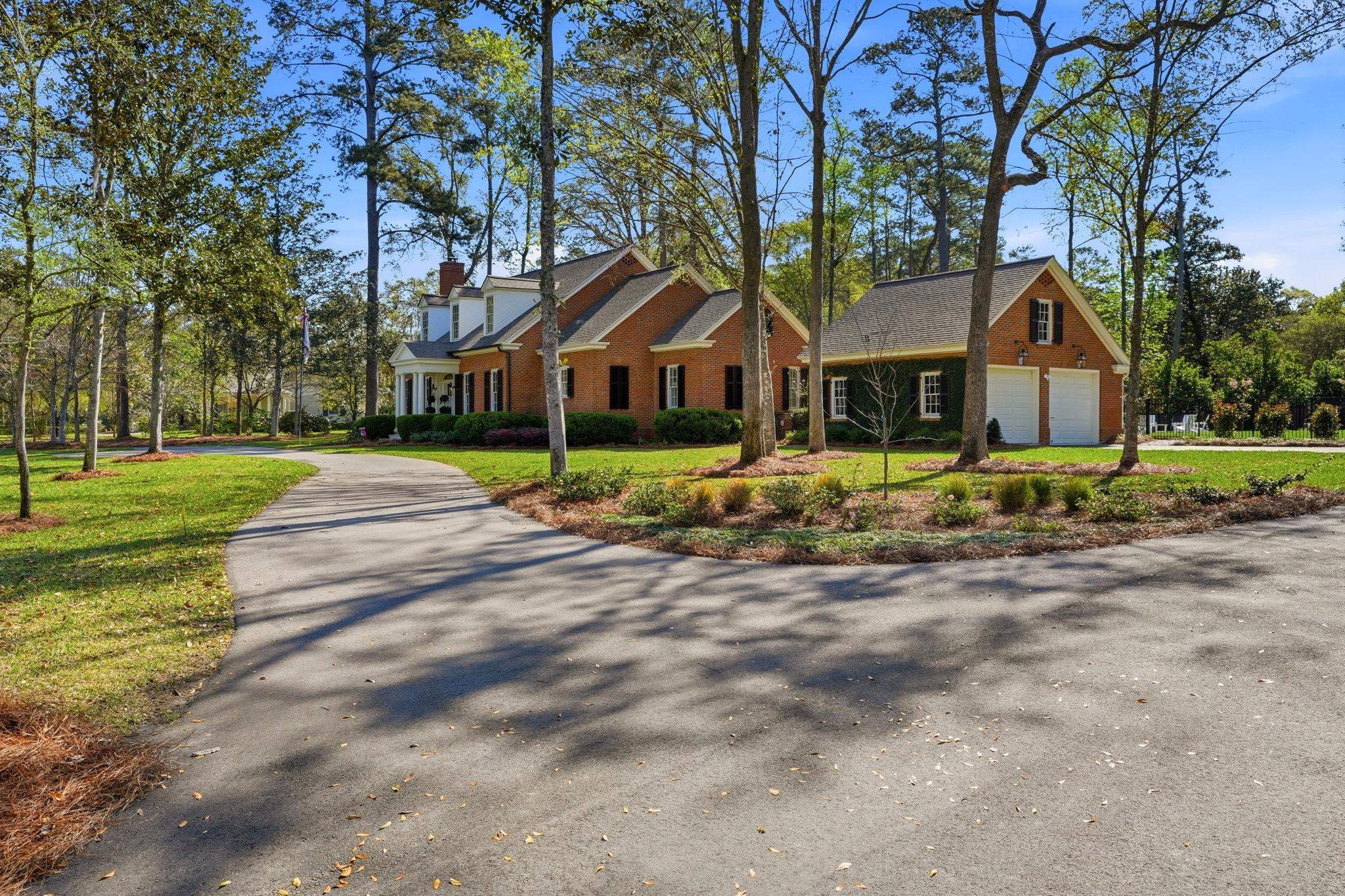 1235 LIVE OAK PLANTATION Road