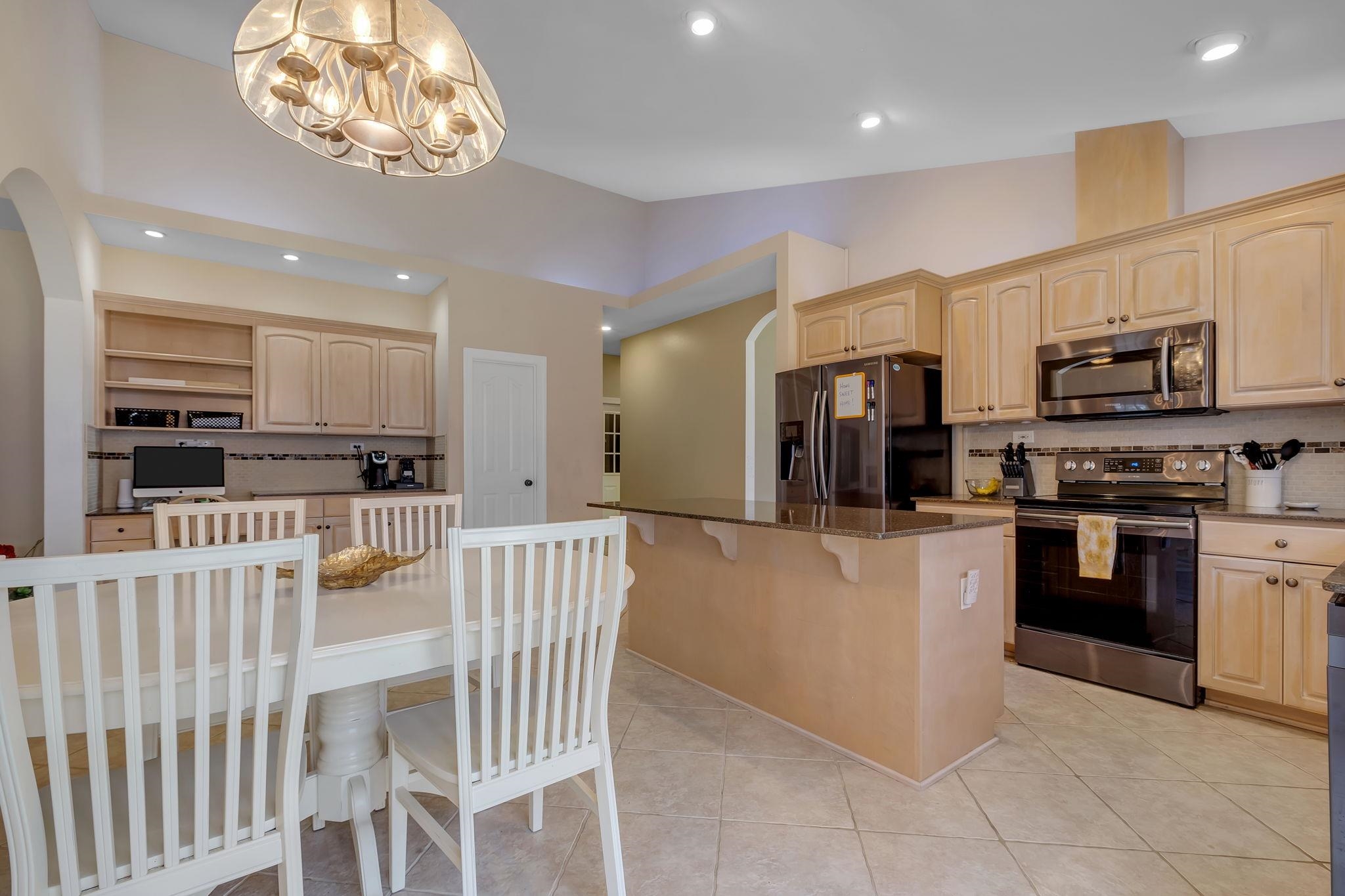 5735 Sioux Drive