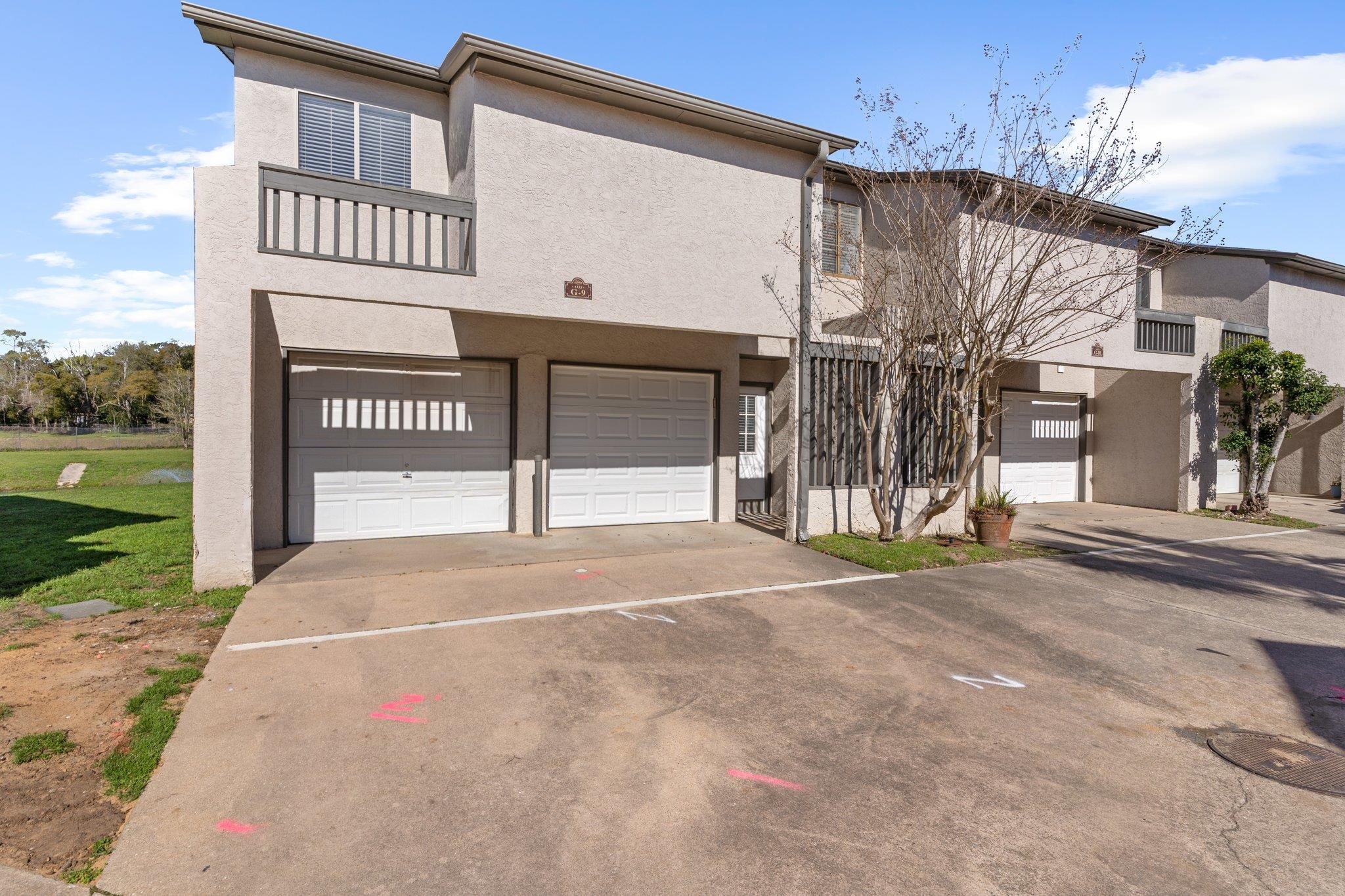 1333 AIRPORT Drive