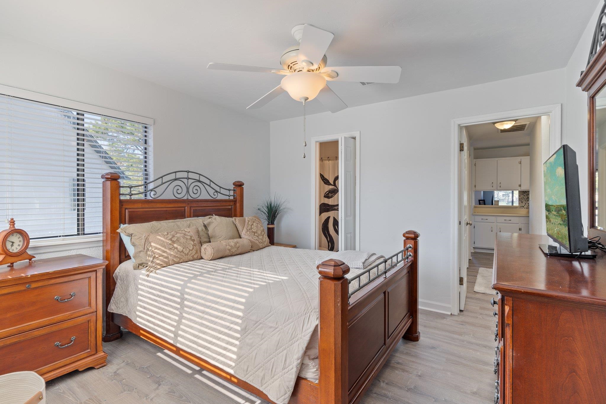 1333 AIRPORT Drive